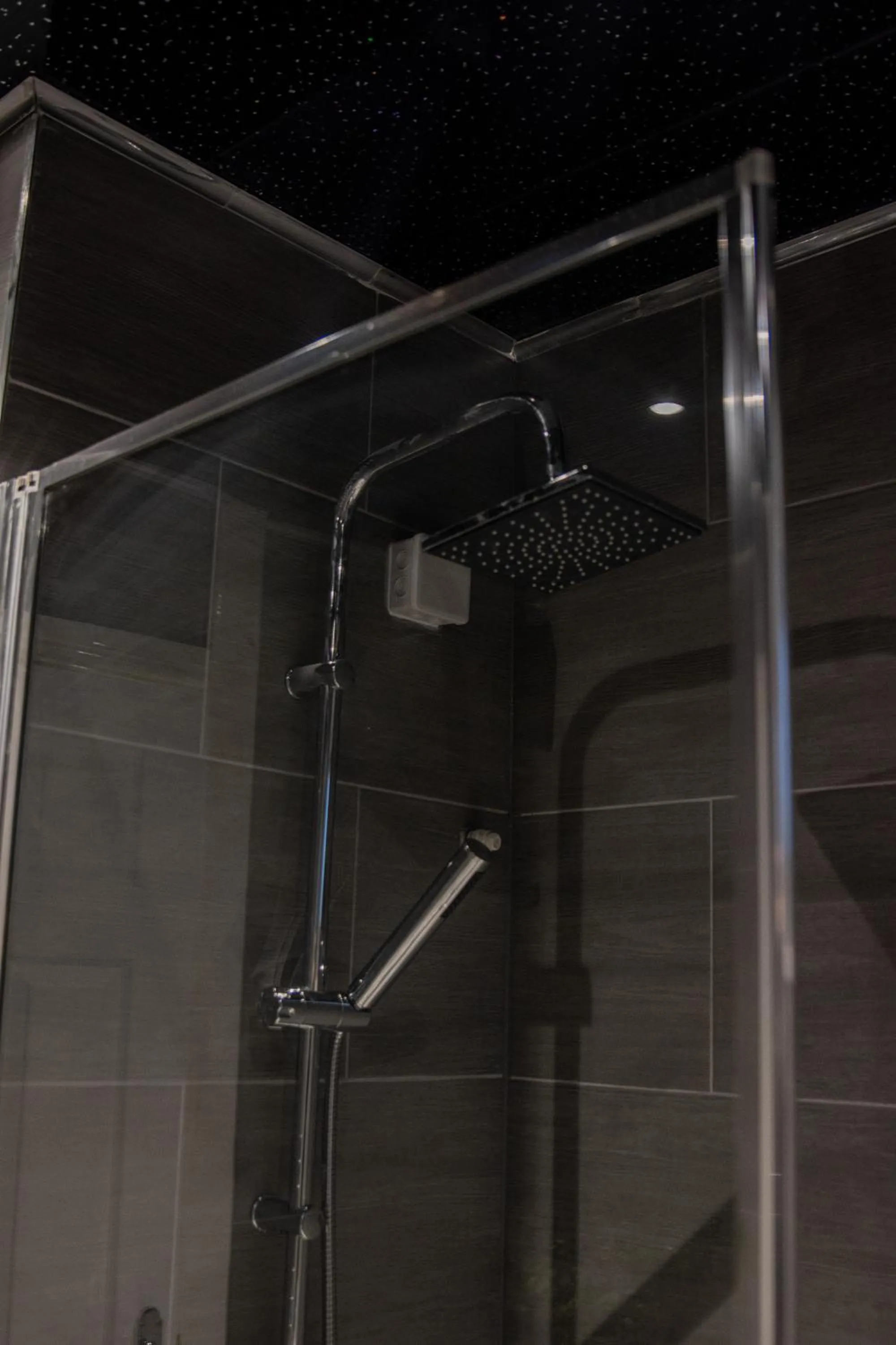 Bathroom in BV Comfy Spacious 3 Bedroom House At Tatton Street Manchester