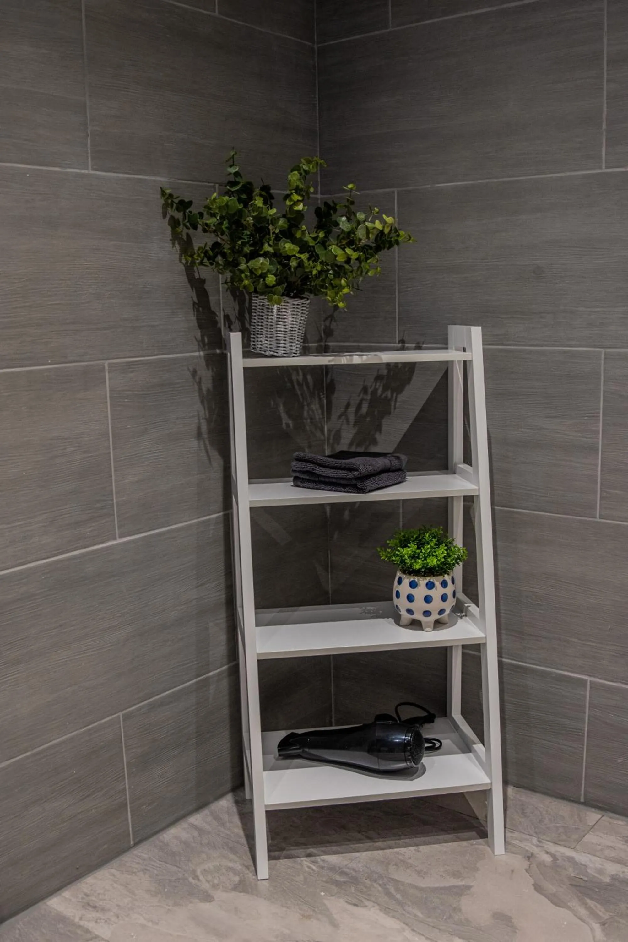 Bathroom in BV Comfy Spacious 3 Bedroom House At Tatton Street Manchester