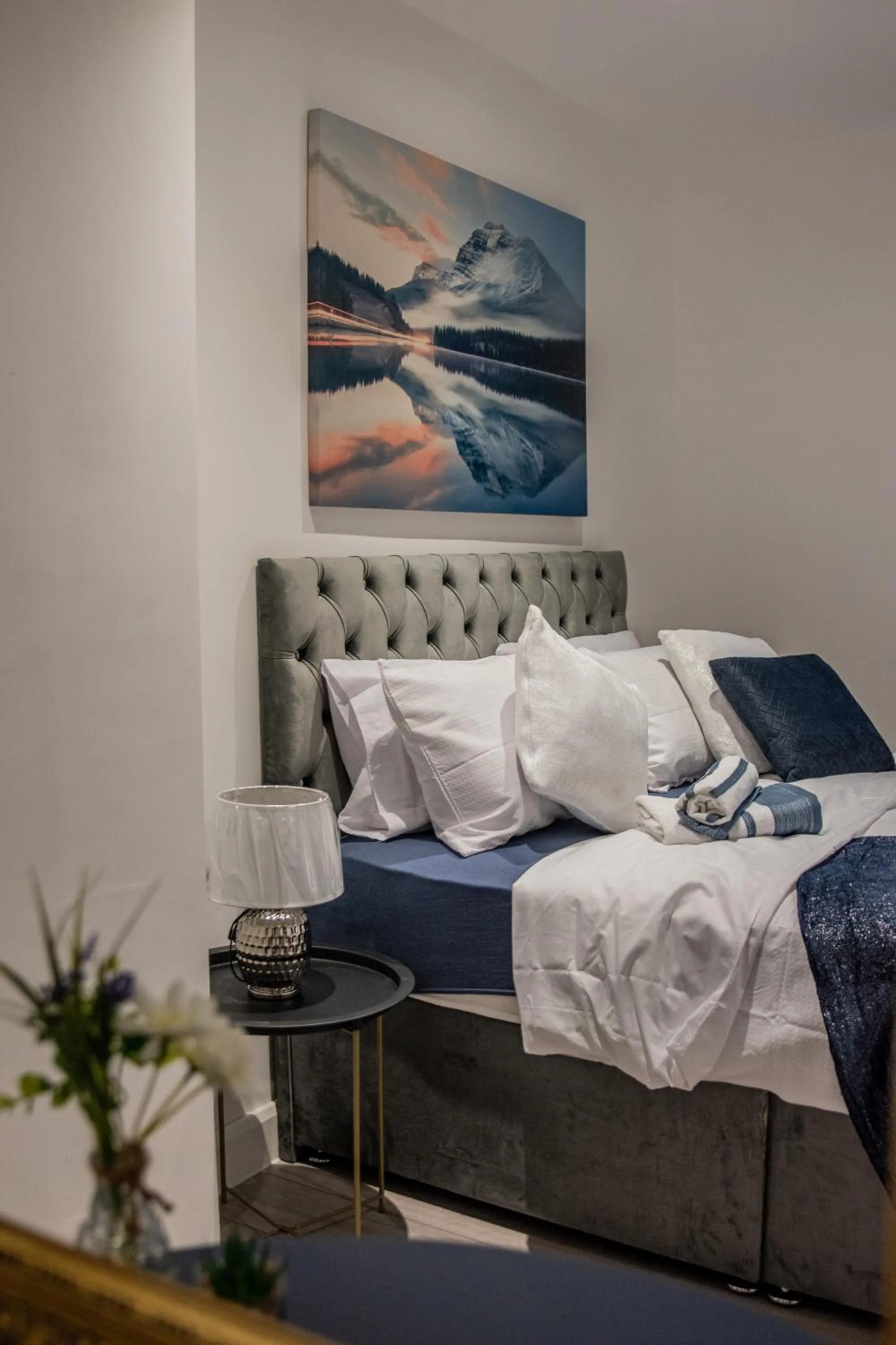 Bedroom in BV Comfy Spacious 3 Bedroom House At Tatton Street Manchester