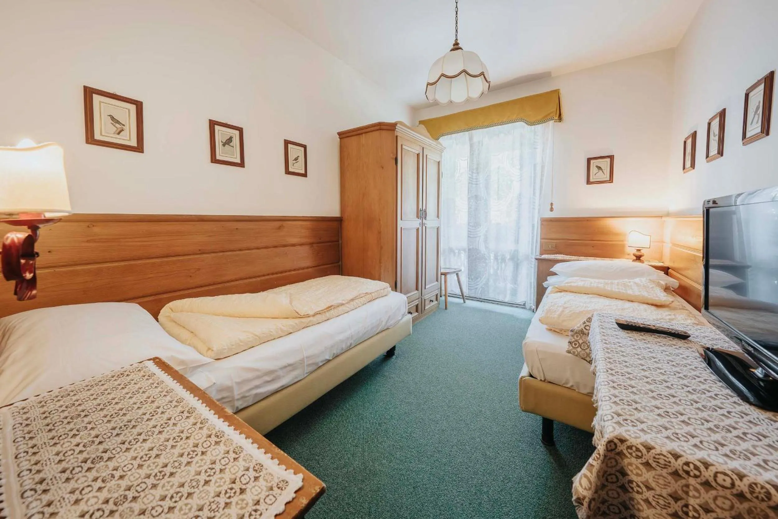 Bed in Hotel Menardi