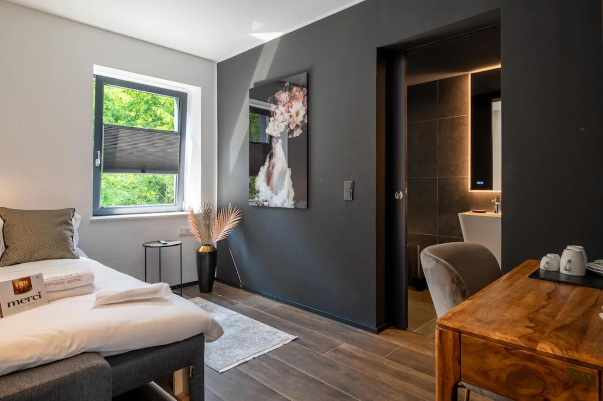 Photo of the whole room, Bed in Sellmann´s Boutique Hotel