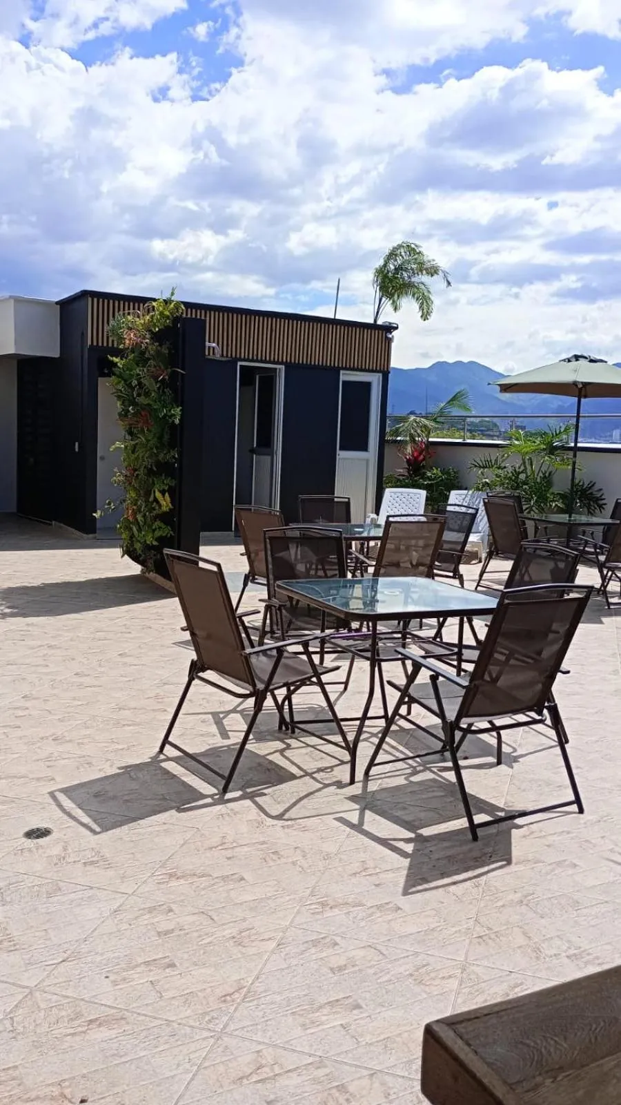 Lounge or bar in Hotel California City