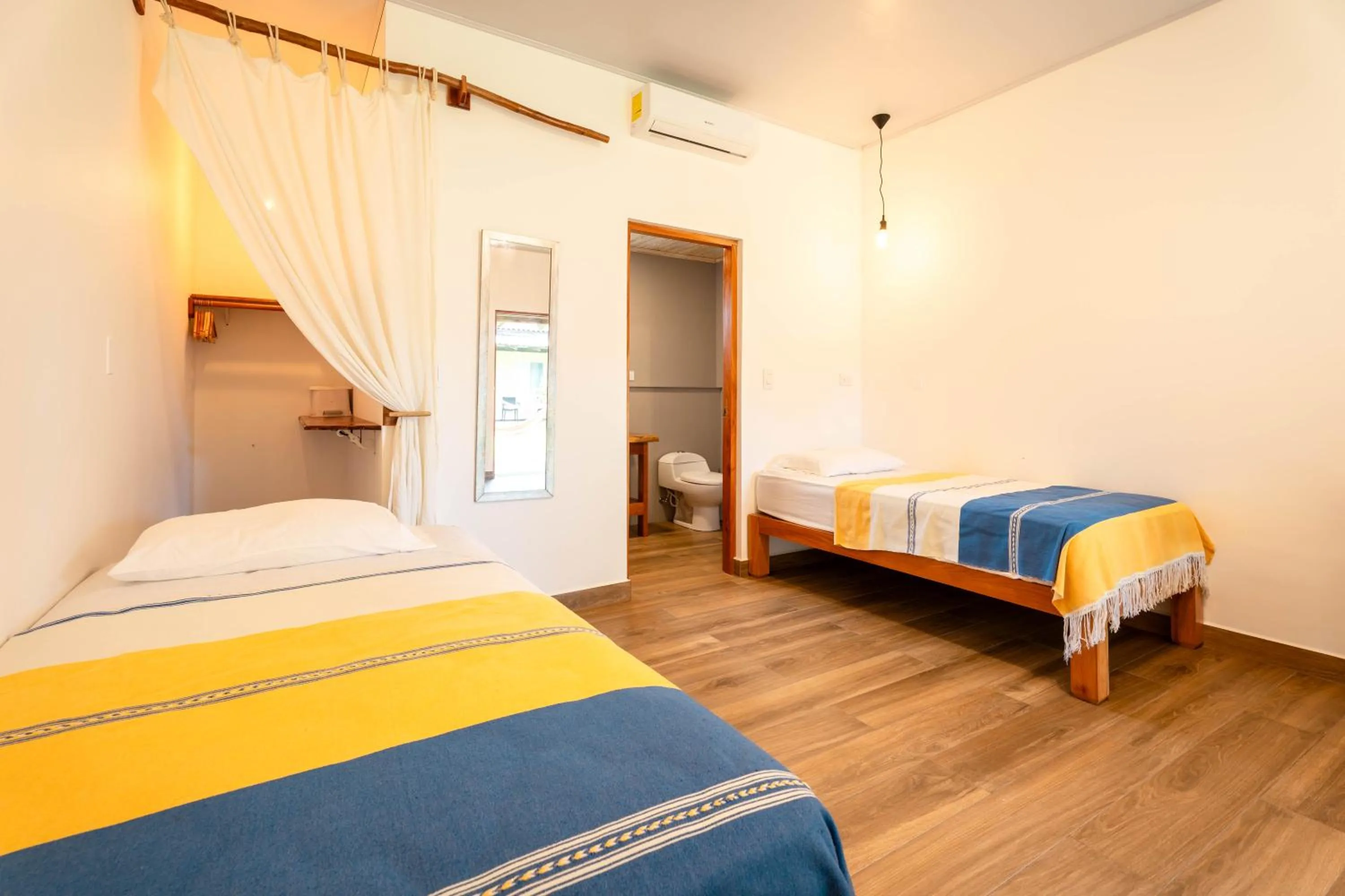 Bed in Beach Break Hotel & Surf Camp de Playa Venao