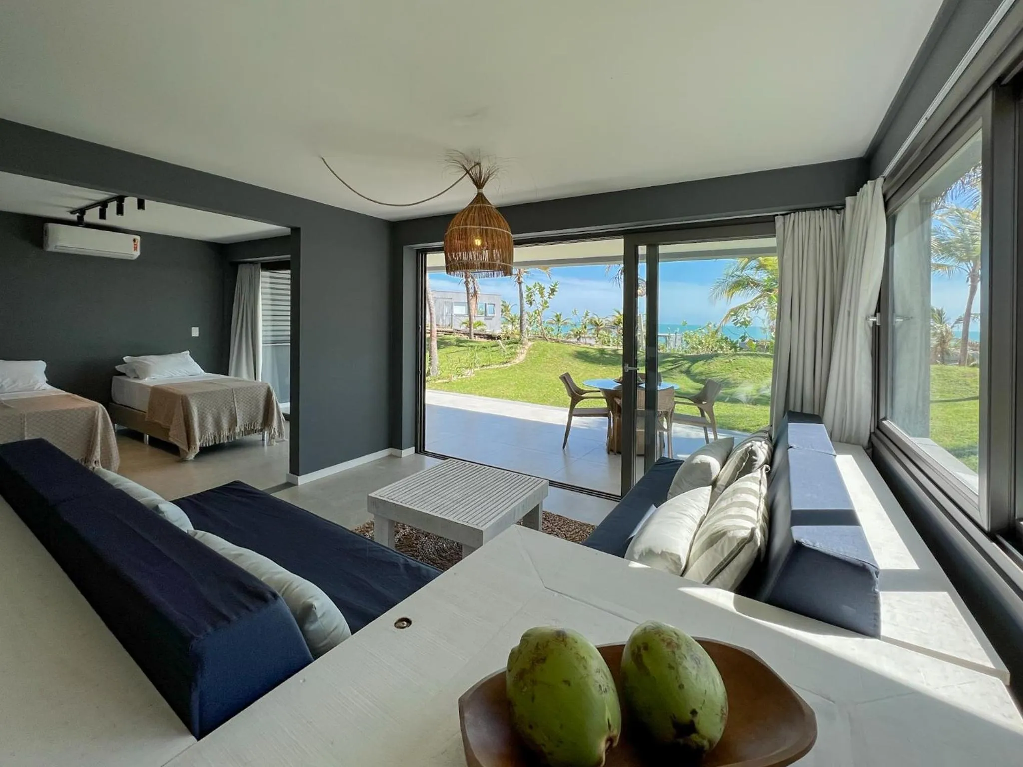 Living room, Bed in Club de Mar Condo Hotel