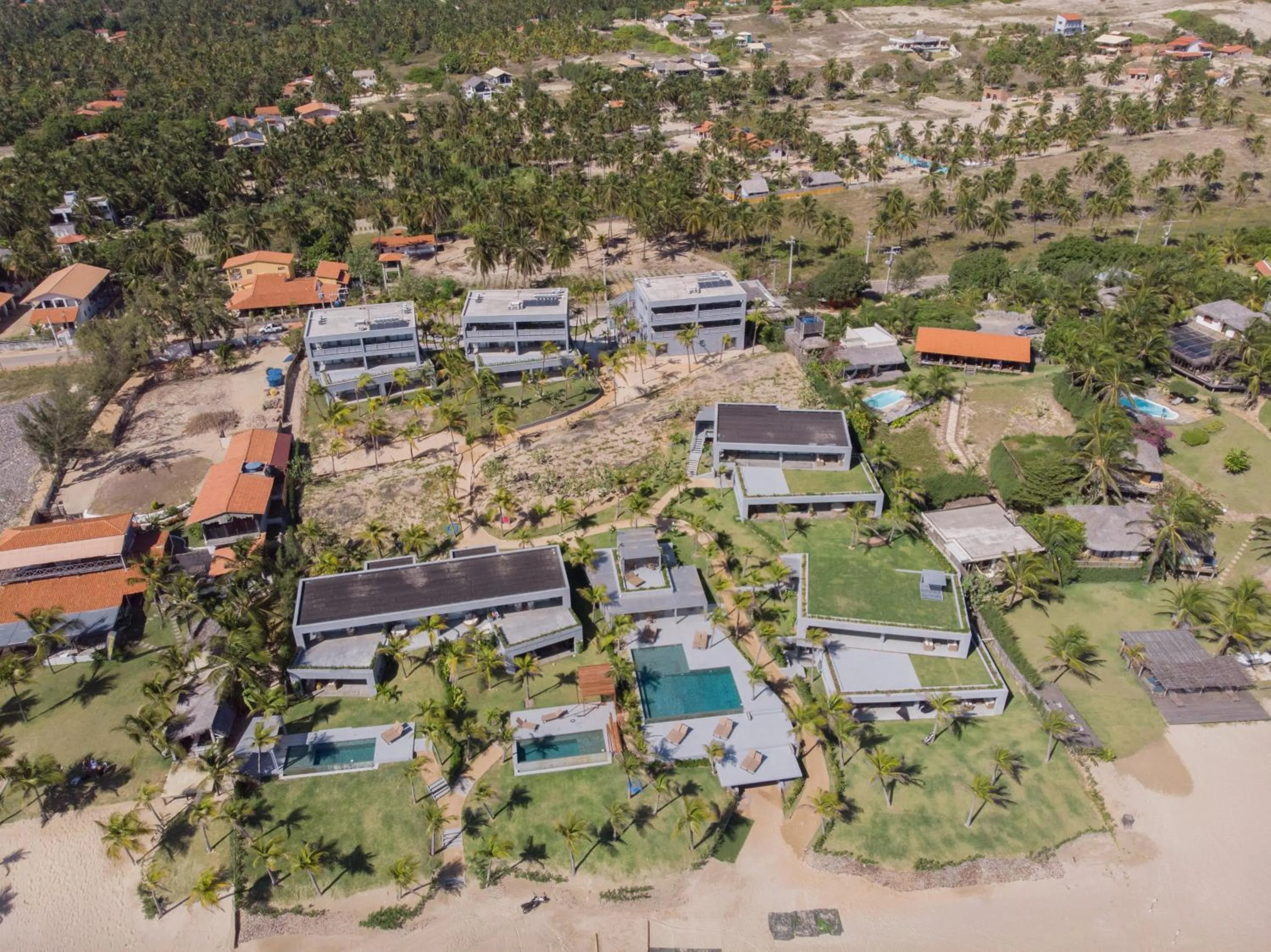 Property building in Club de Mar Condo Hotel