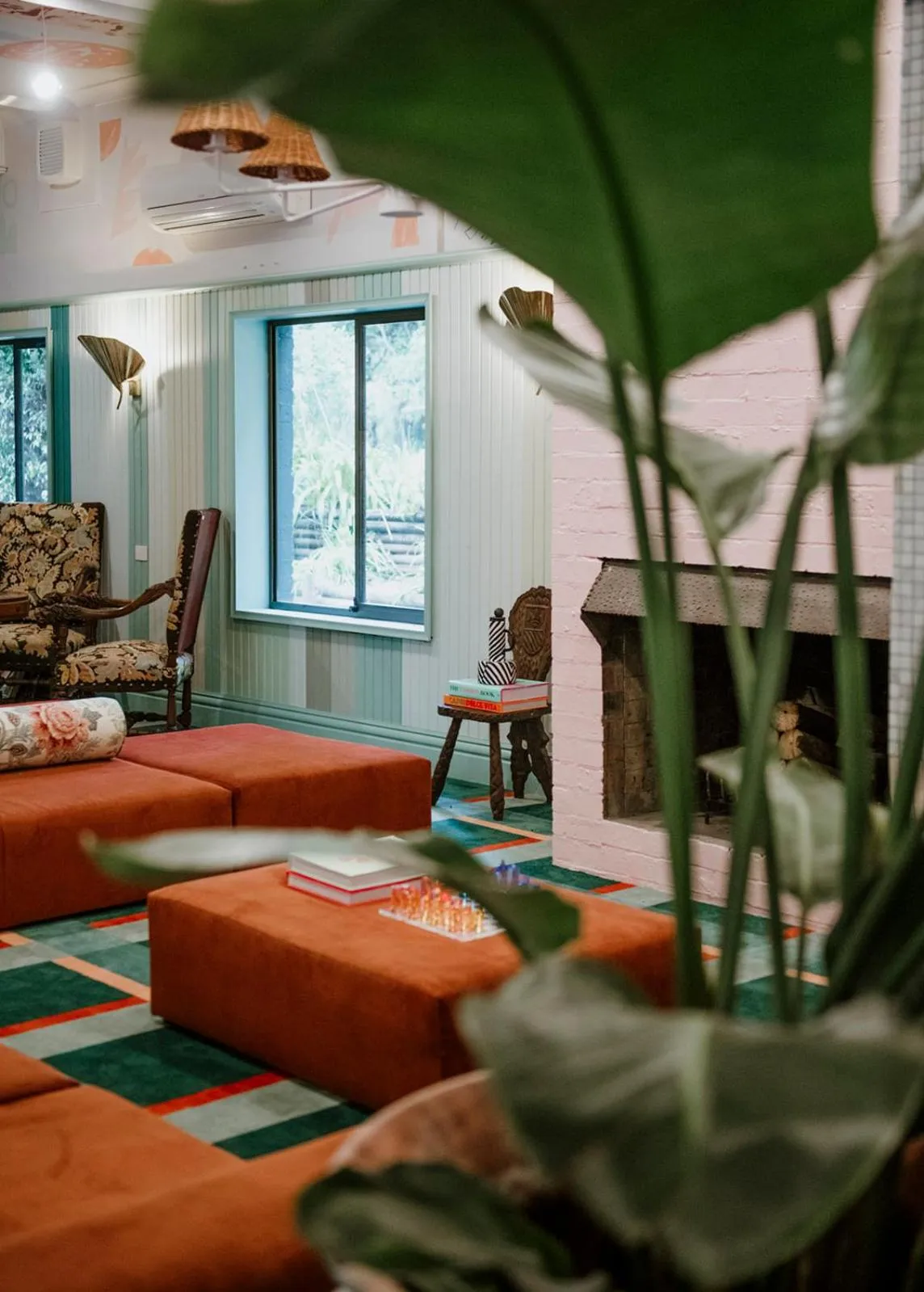 Restaurant/places to eat, Bed in The Lodge Jamberoo