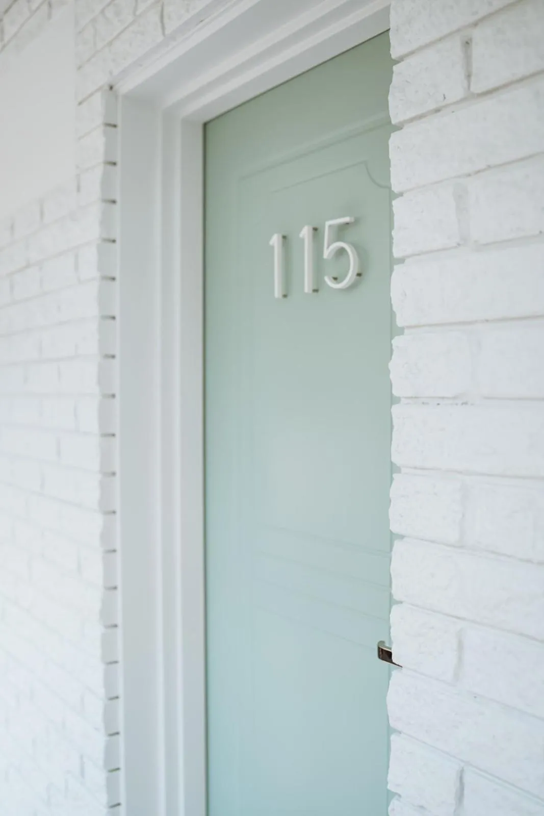 Facade/entrance in The Lodge Jamberoo