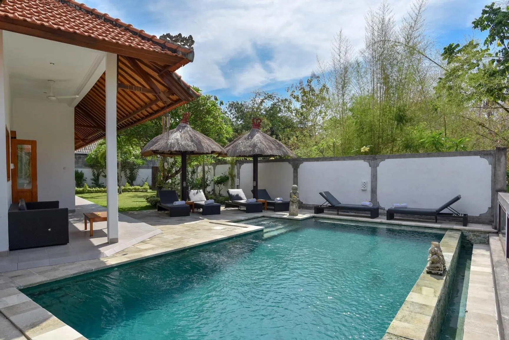Pool view in Villa Punyan