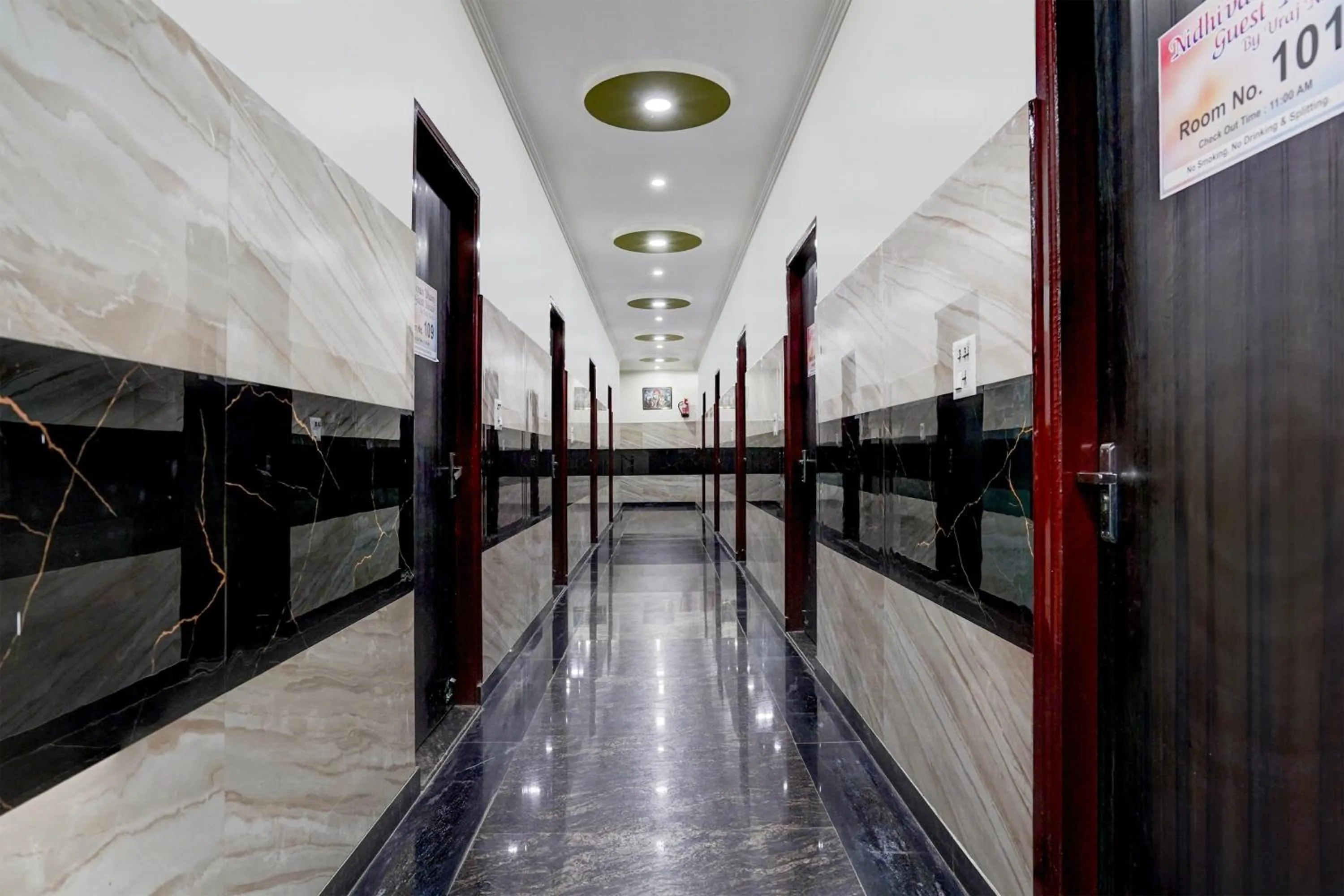 Lobby or reception in Hotel O Govind Nagar Near Krishan Janm Bhoomi