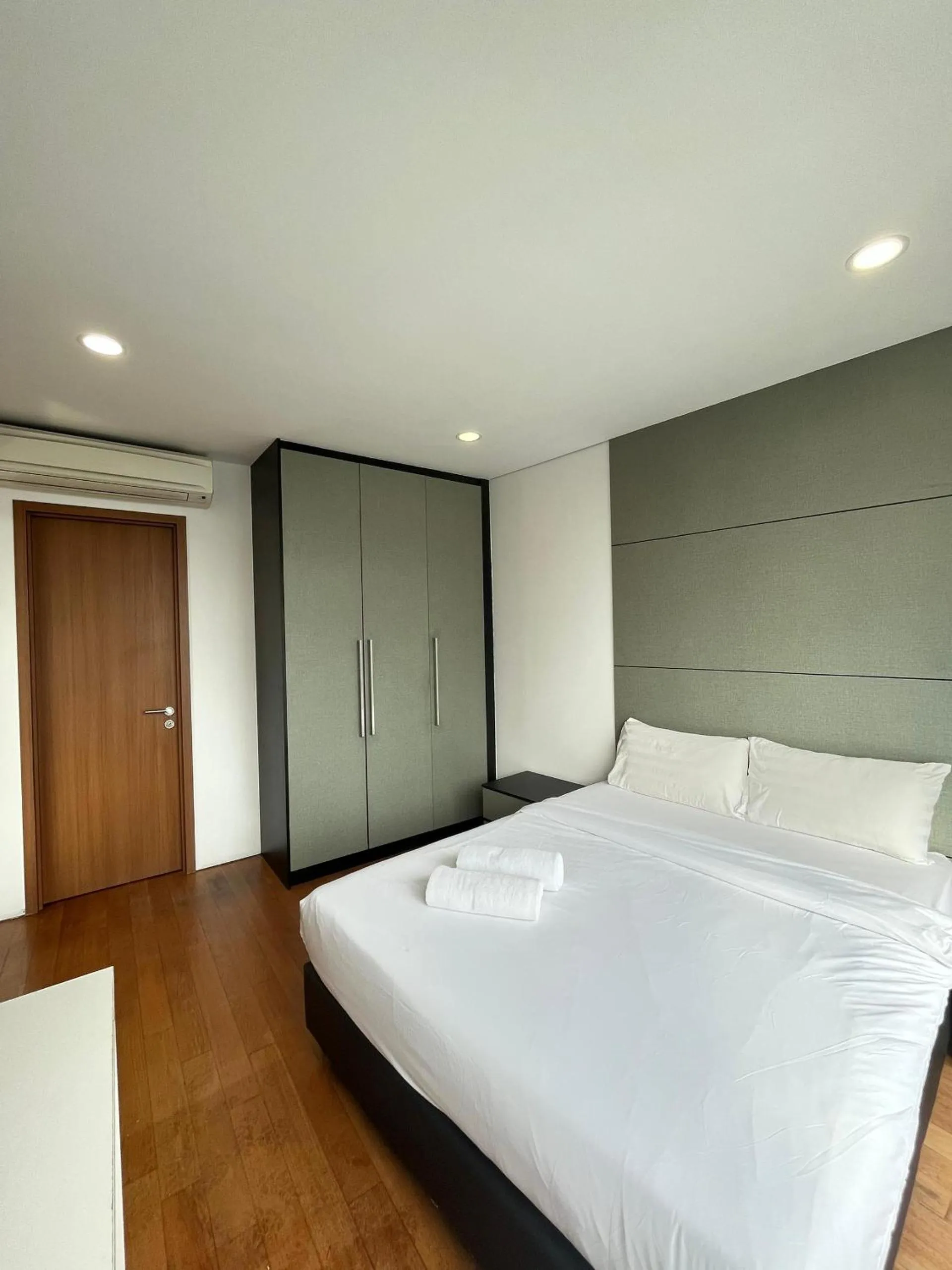 Bedroom, Bed in Atmoods - Vortex KLCC