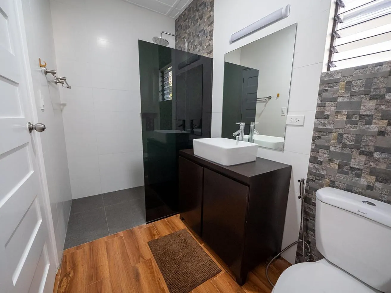 Bathroom in Aila Homestay