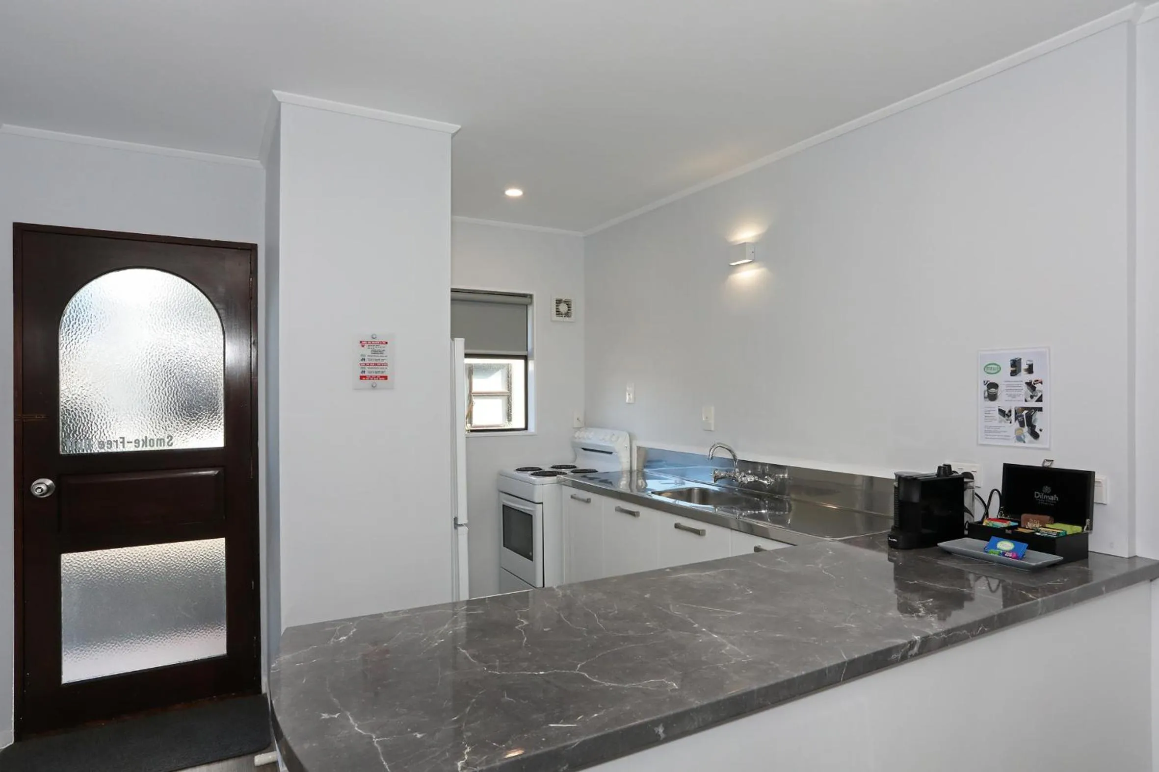 Hacienda Motor Lodge