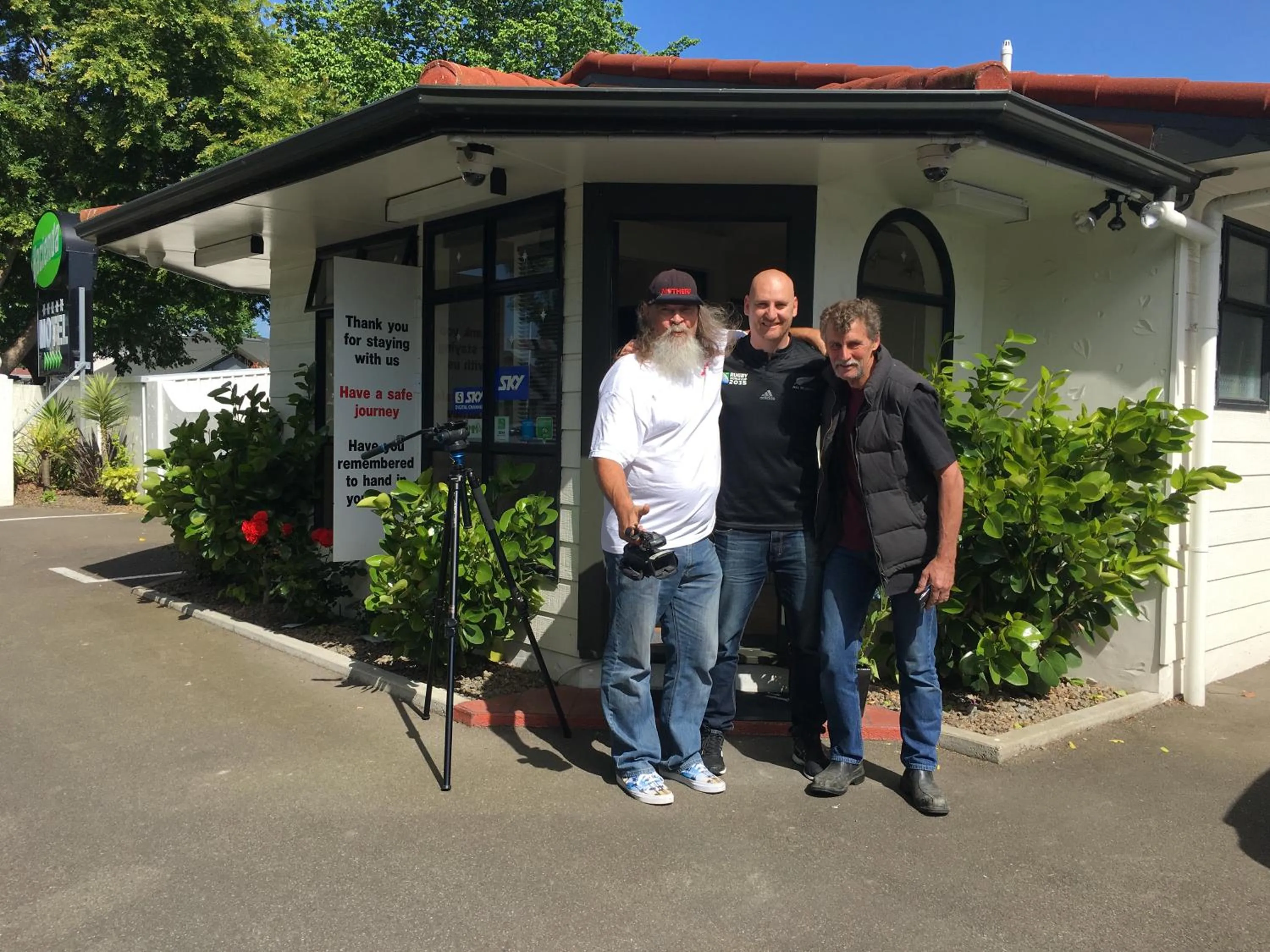 People in Hacienda Motor Lodge