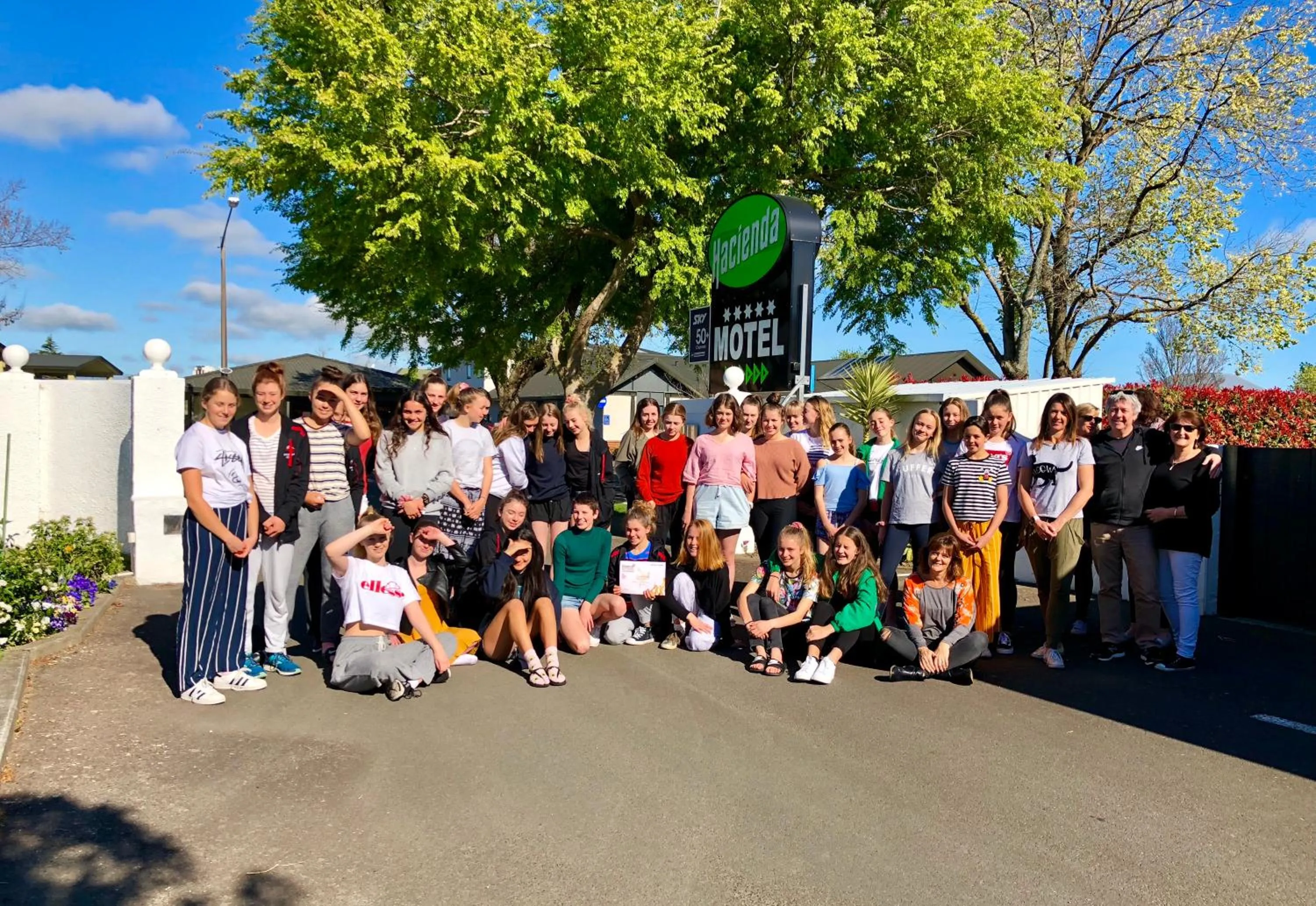 People in Hacienda Motor Lodge