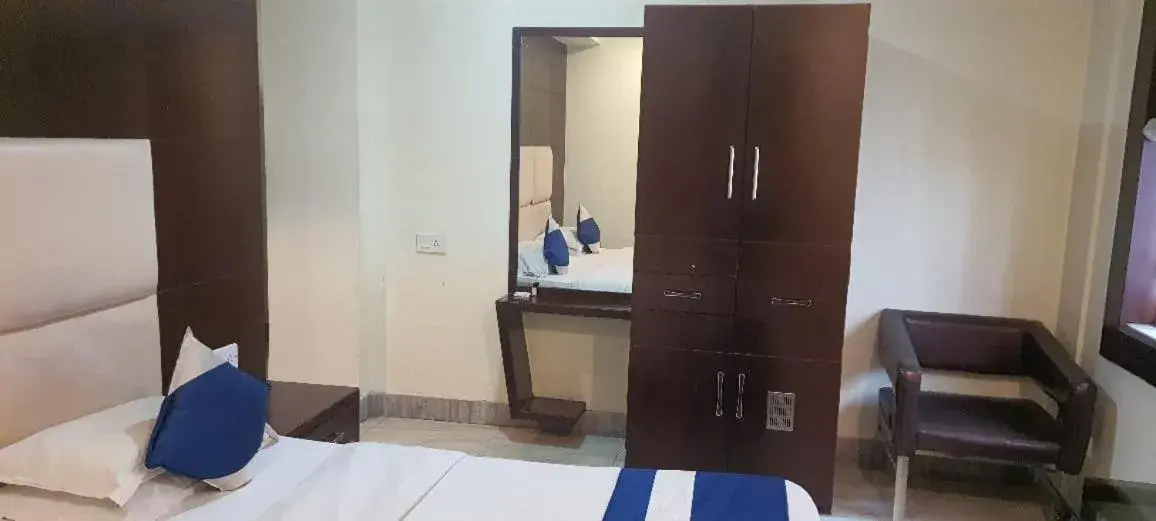 Deluxe Suite in Hotel Presidency Inn Deluxe Suite in Hotel Presidency Inn