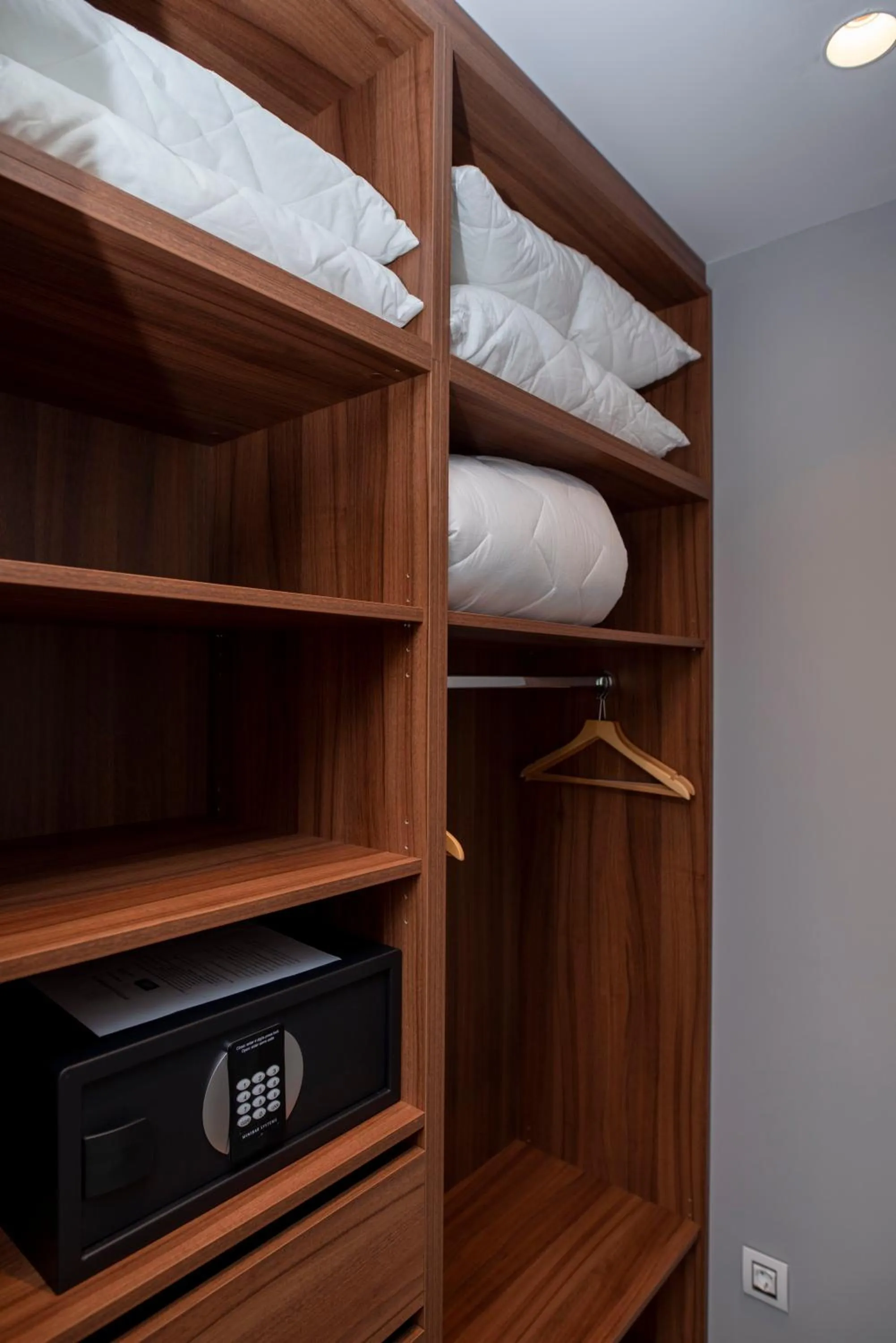 wardrobe, Bed in H41 Luxury Suites