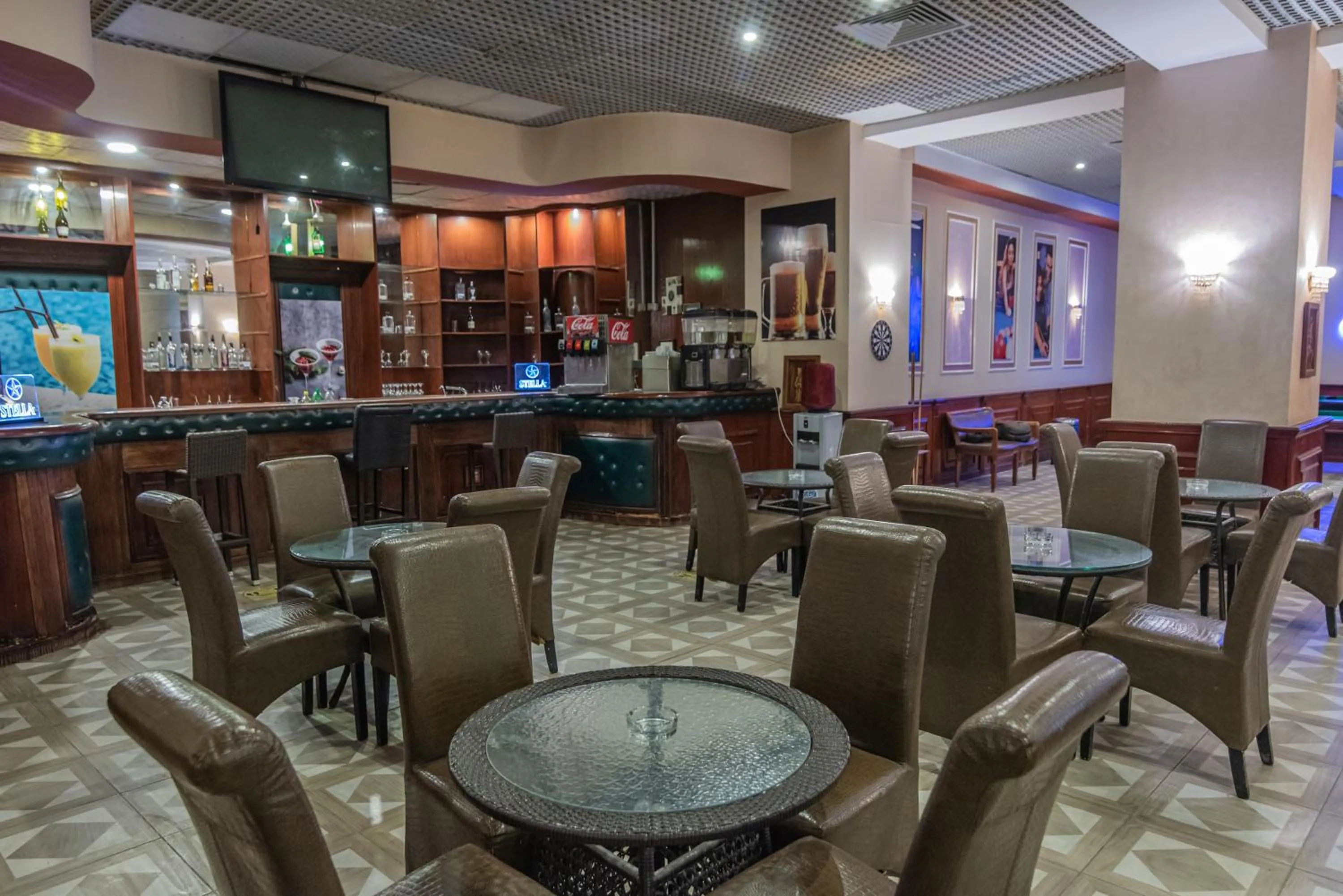 Lounge or bar in Dexon Roma Hotel