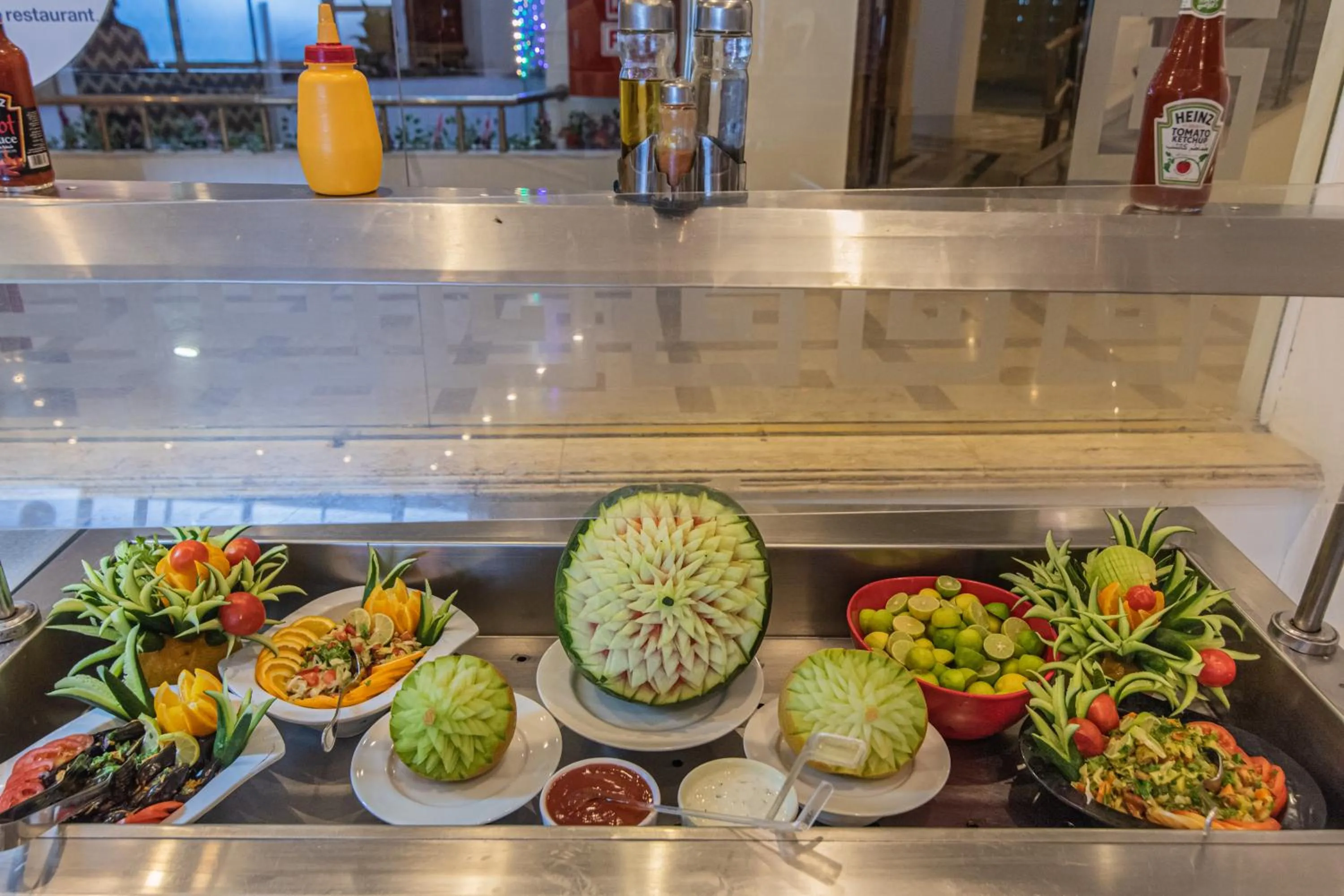 Food in Dexon Roma Hotel