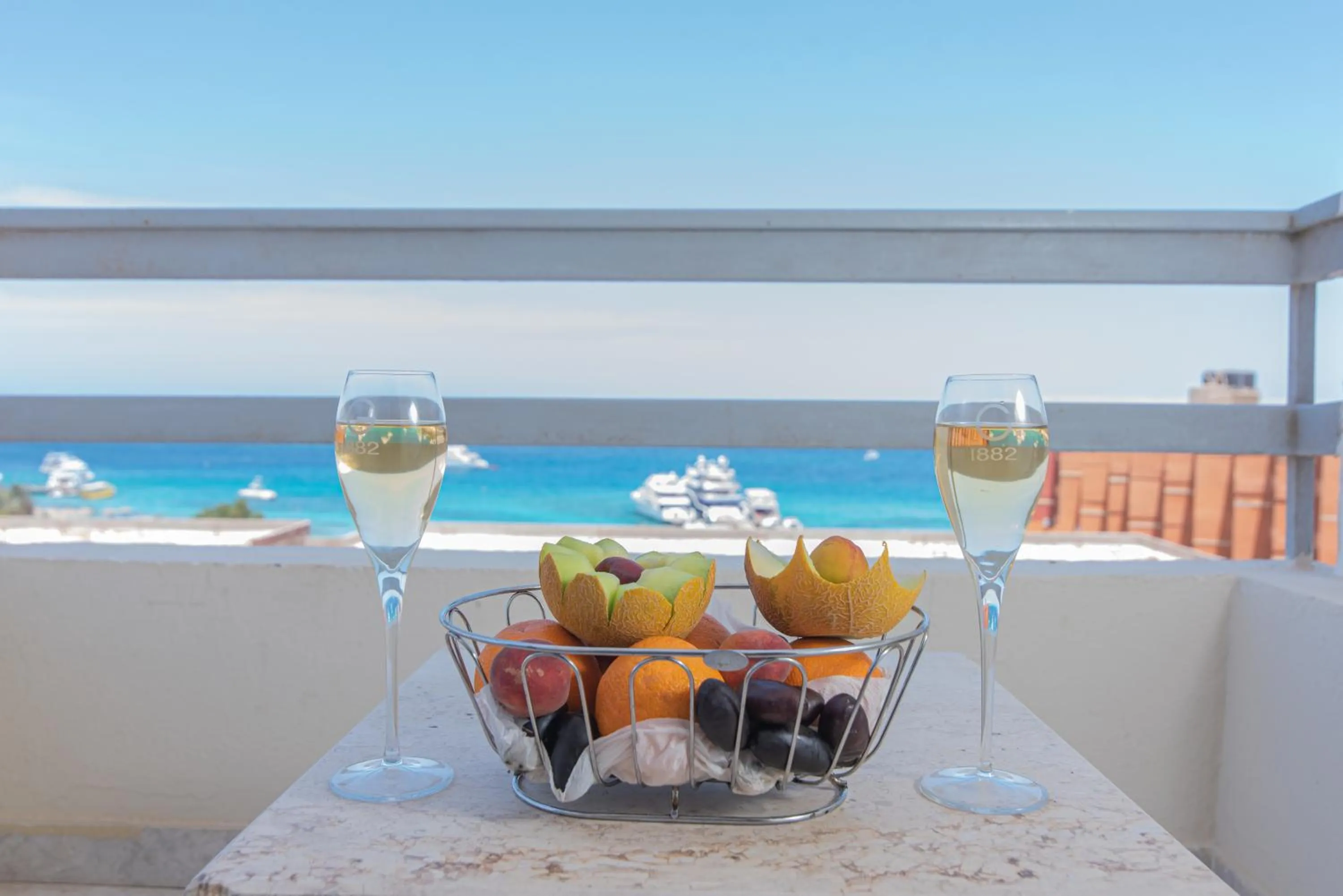 Balcony/Terrace in Dexon Roma Hotel