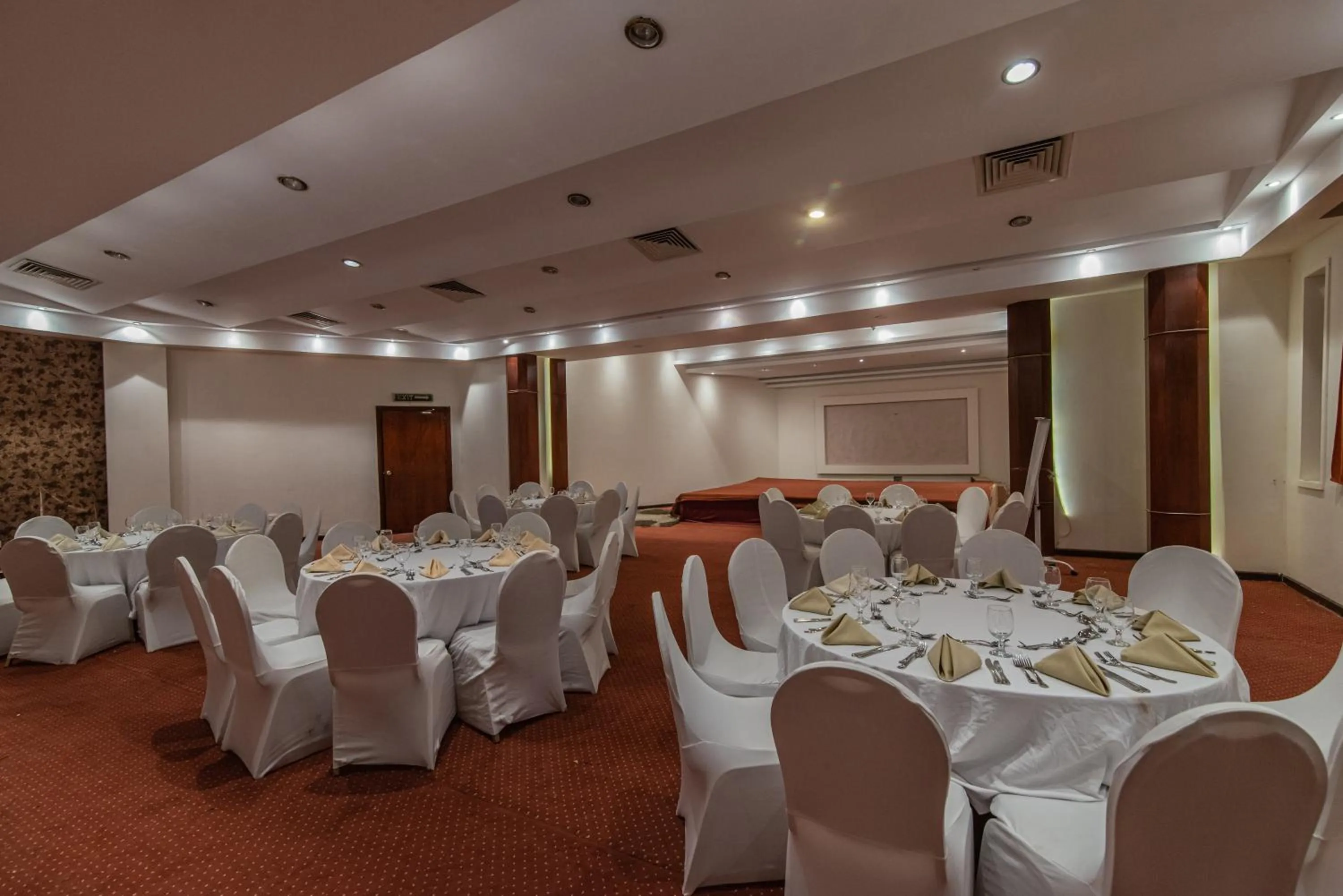 Banquet/Function facilities in Dexon Roma Hotel