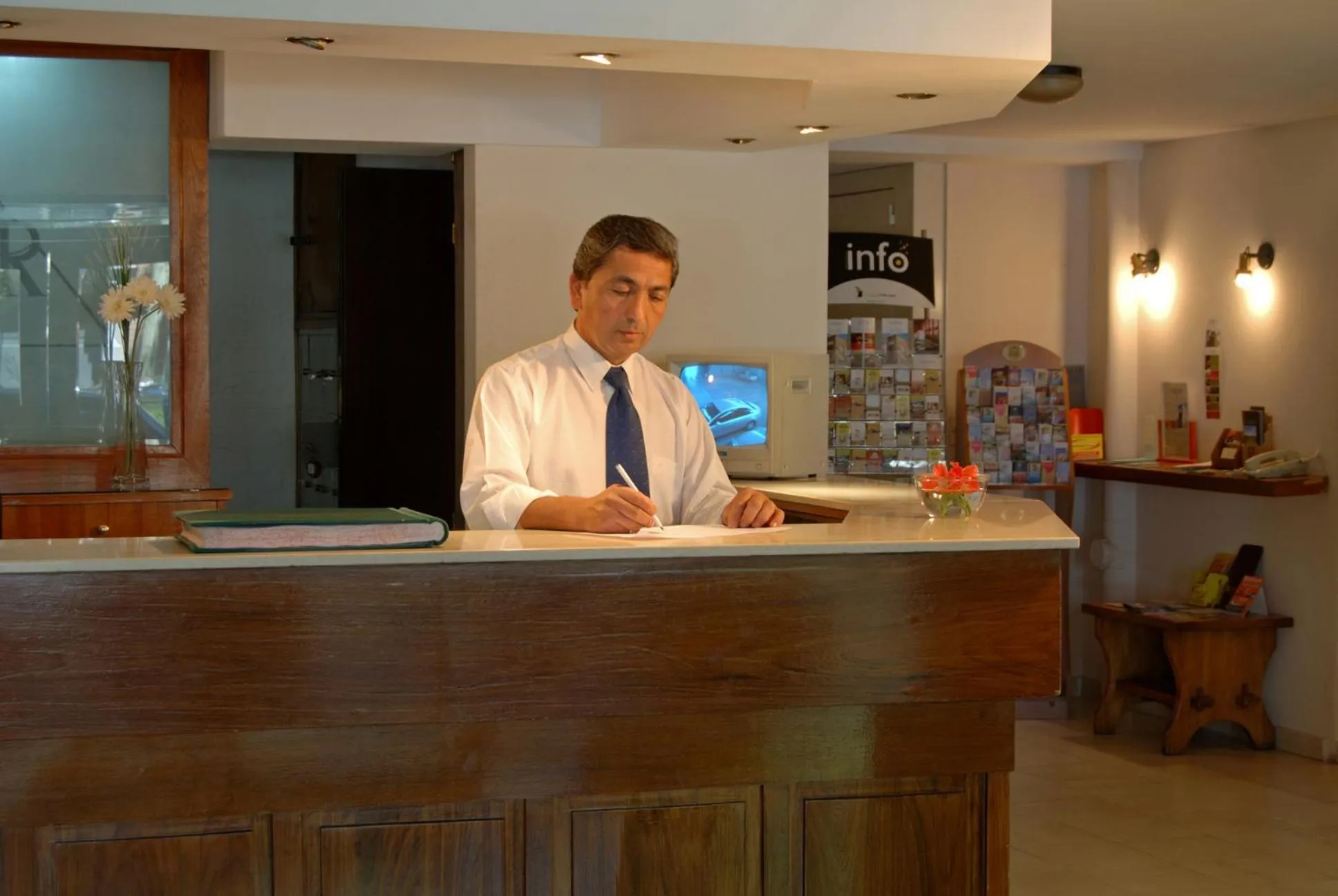 Staff in Hotel San Rafael