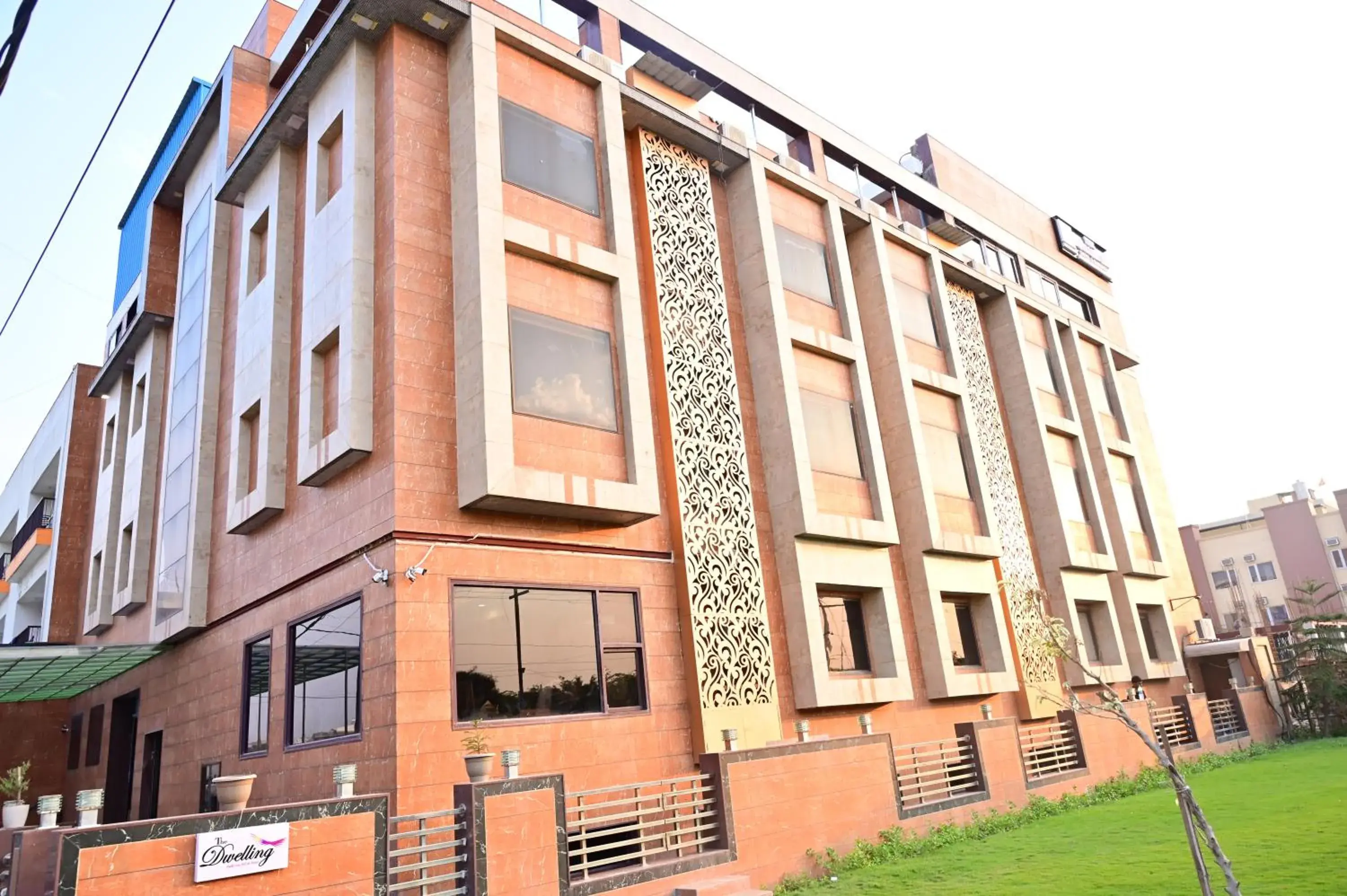 The Dwelling Inn The Dwelling Inn