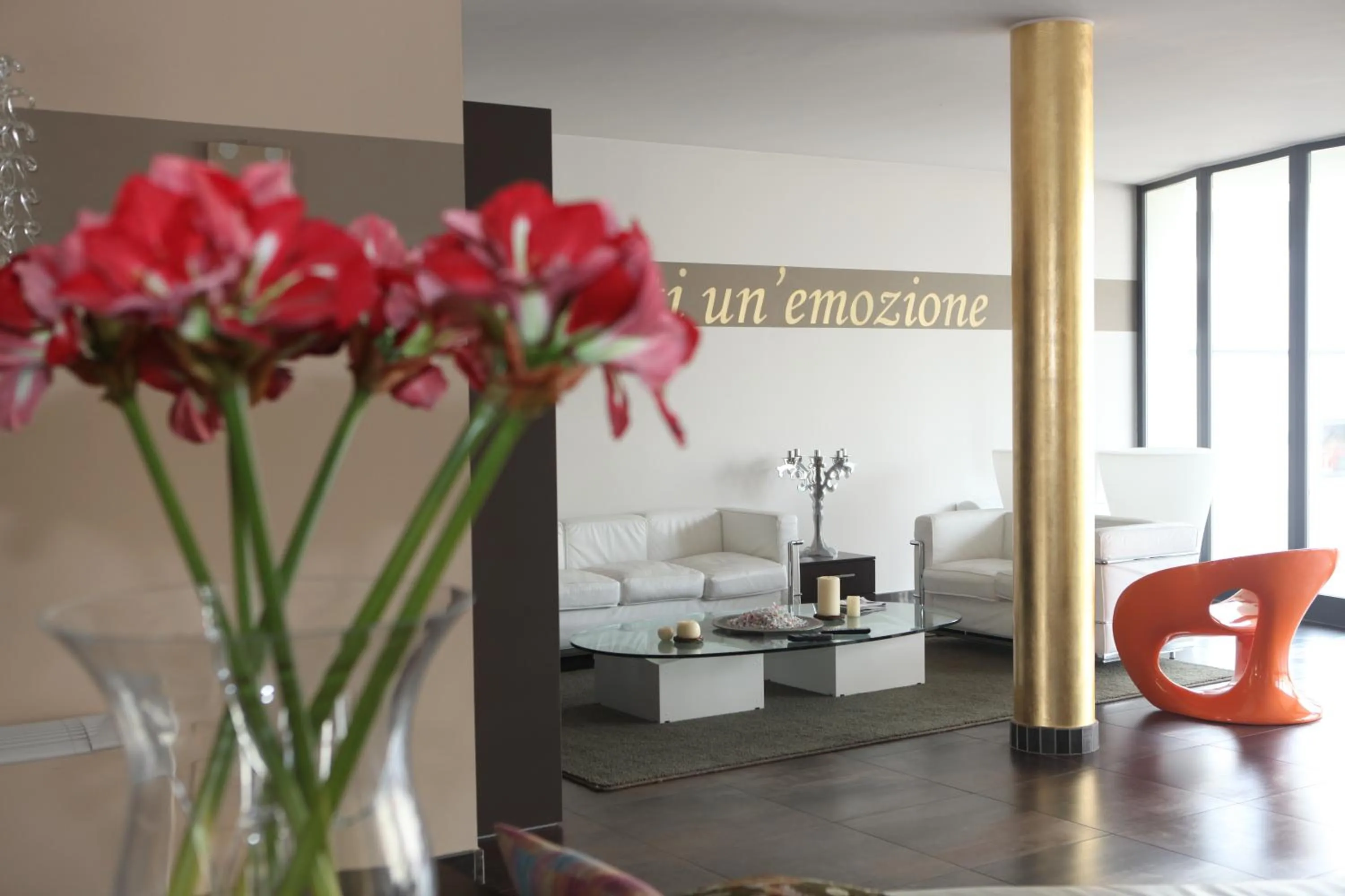 Facade/entrance in OneMhotel