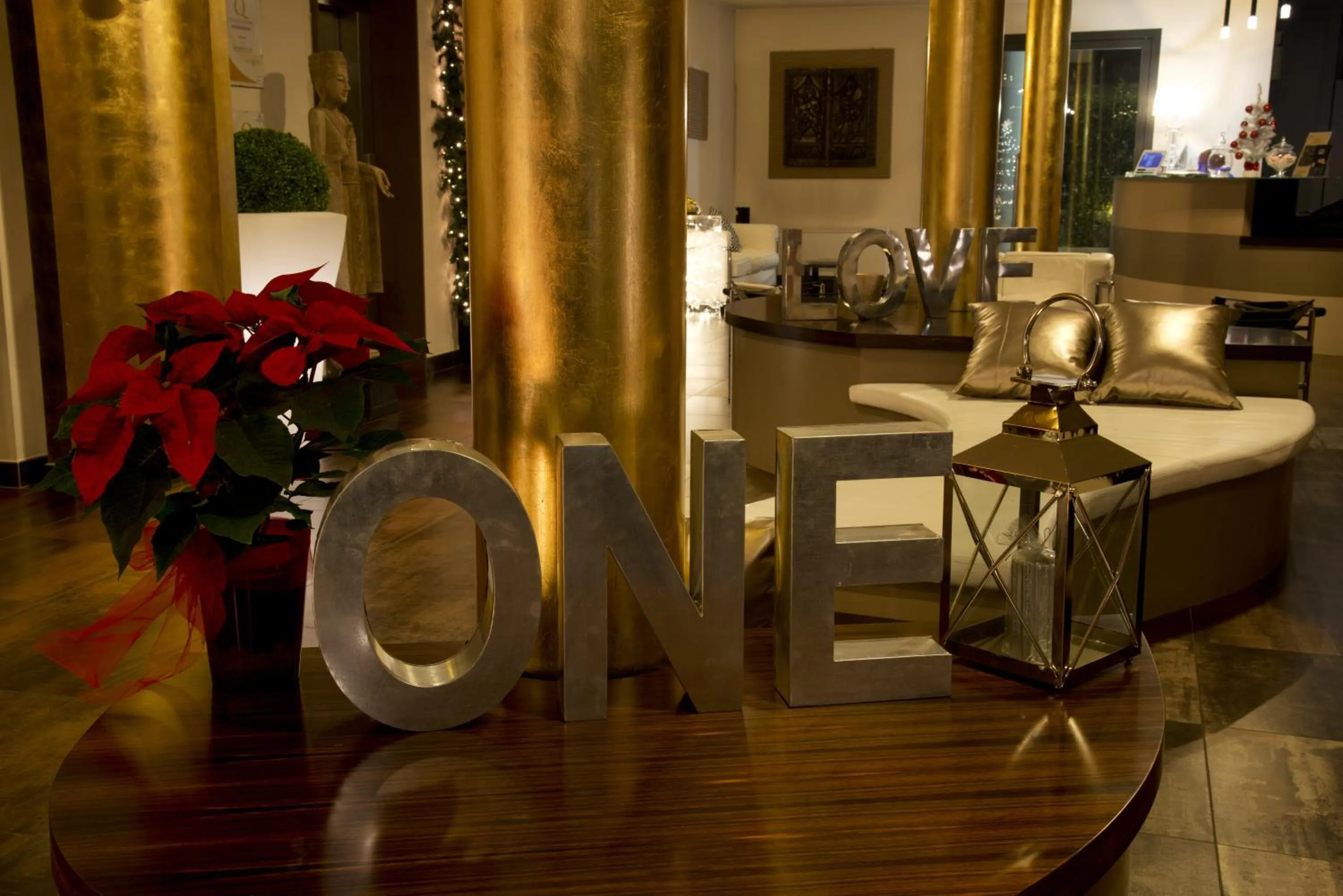 Lobby or reception in OneMhotel