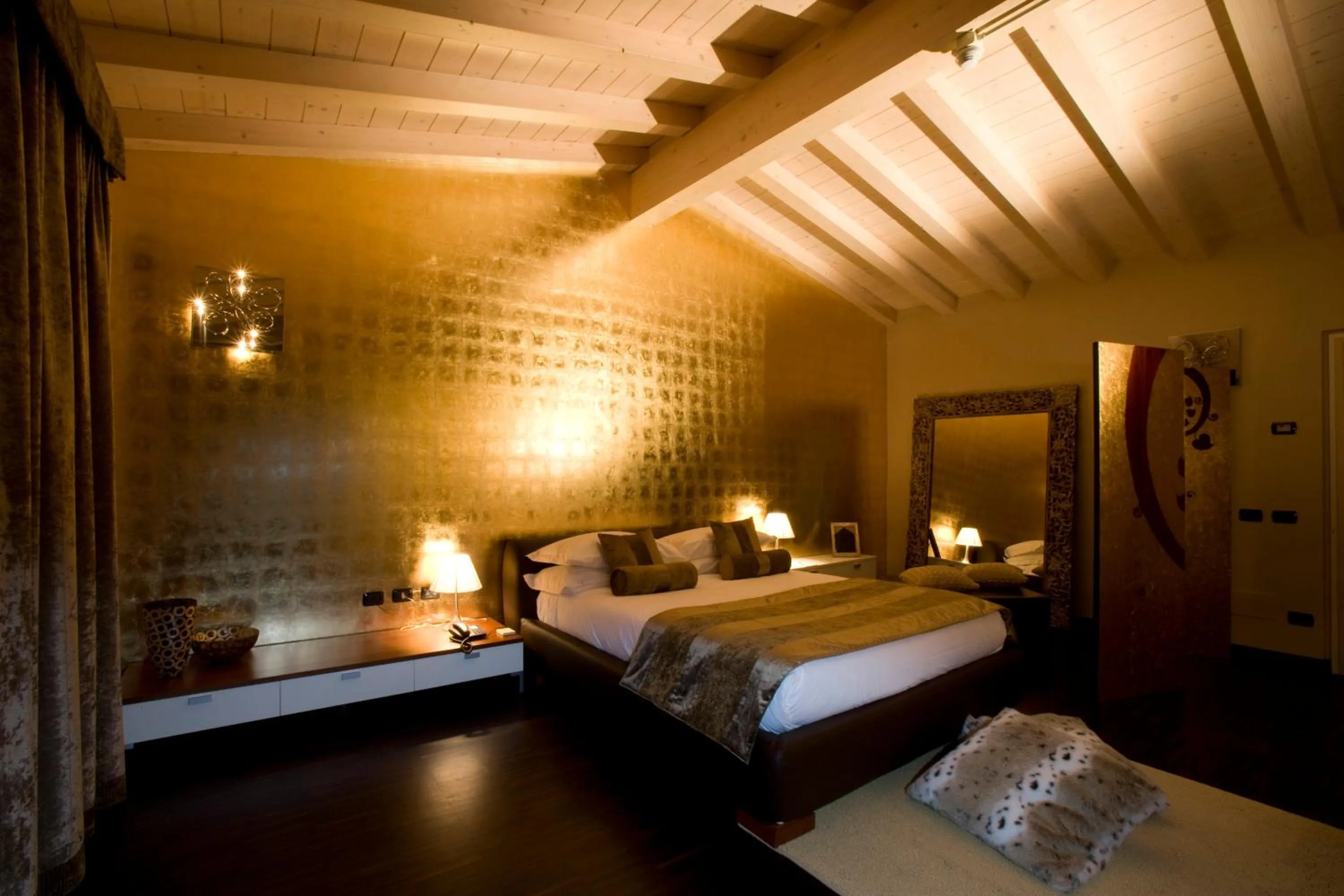 Bedroom in OneMhotel