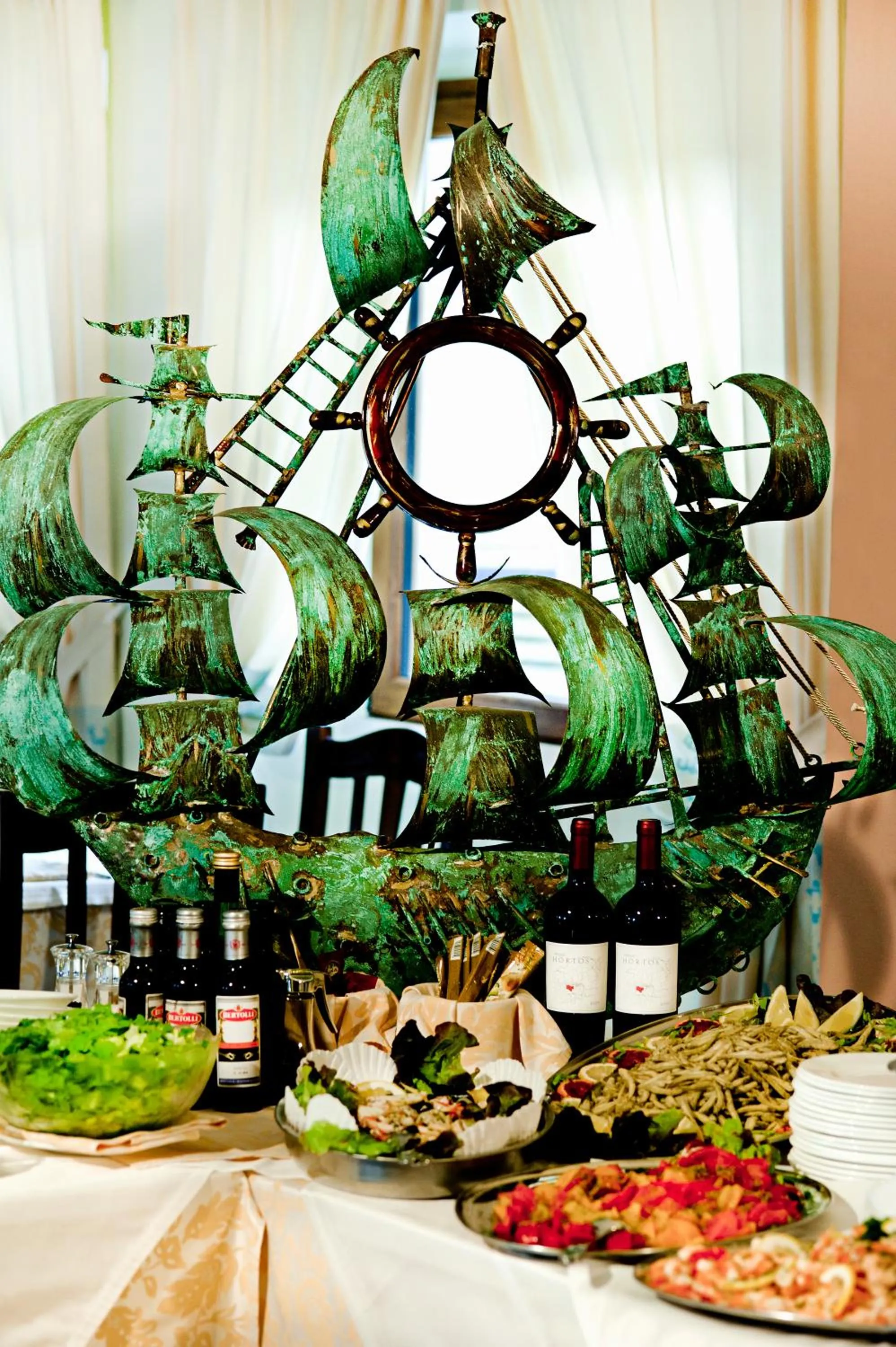 Restaurant/places to eat in Hotel Brancamaria