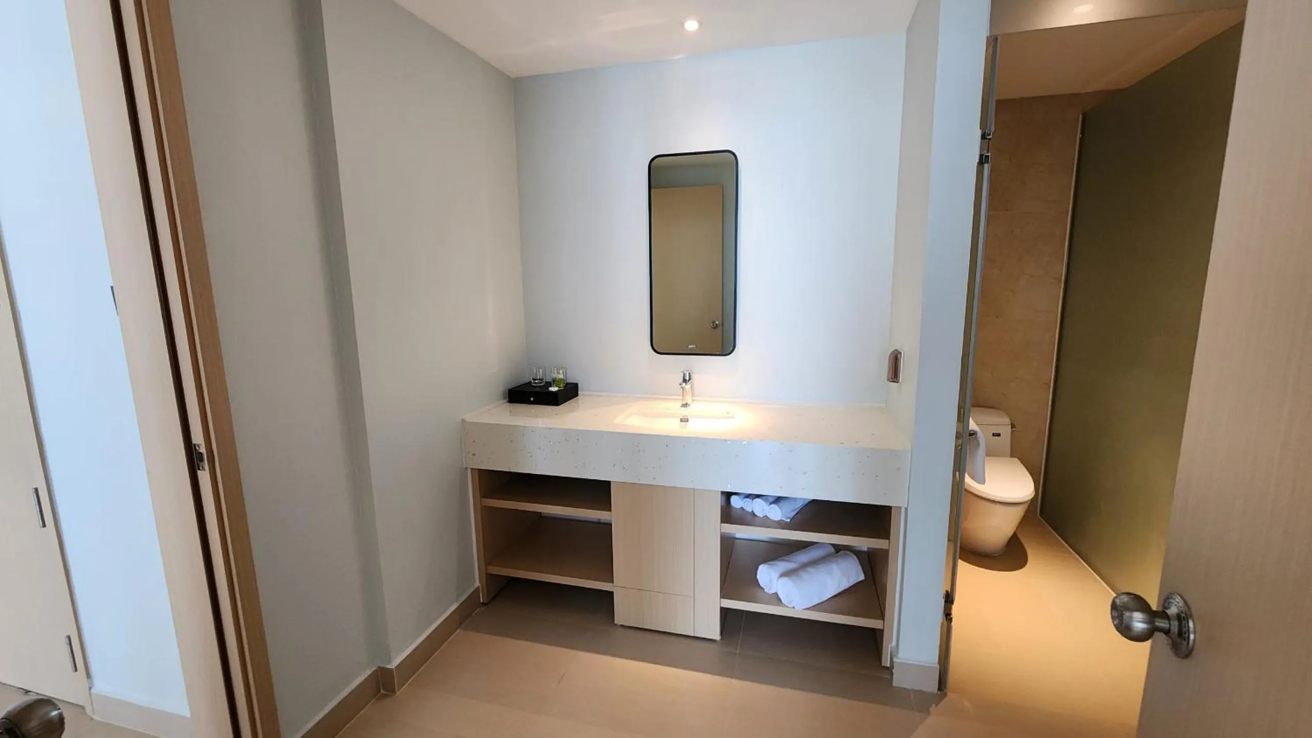 Seaview Cam Ranh Home