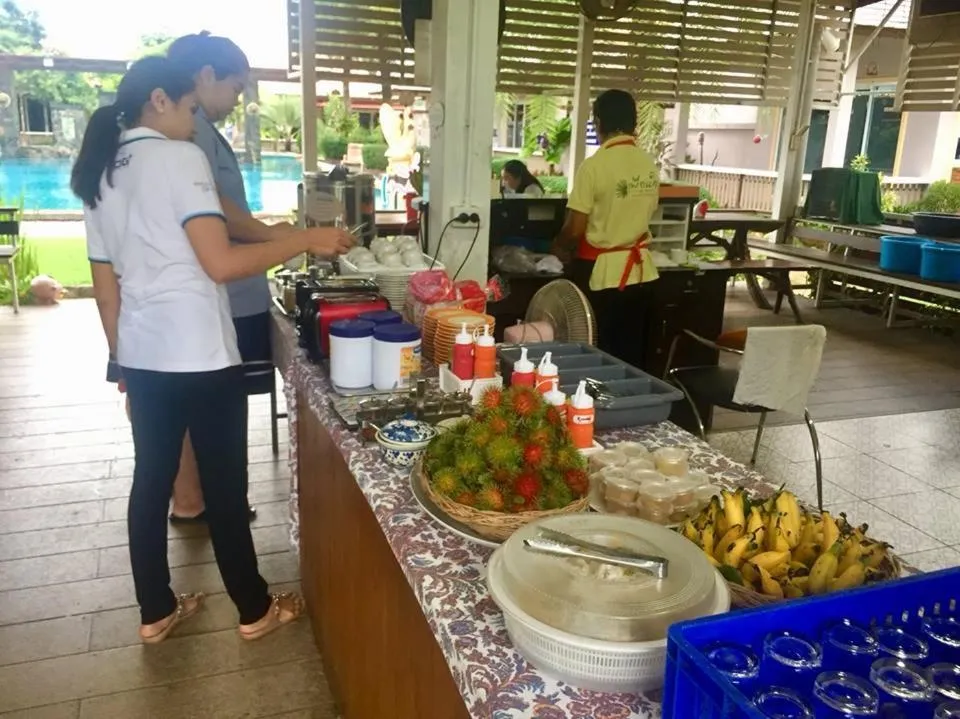 Breakfast in Pueanjai Resort and Restaurant