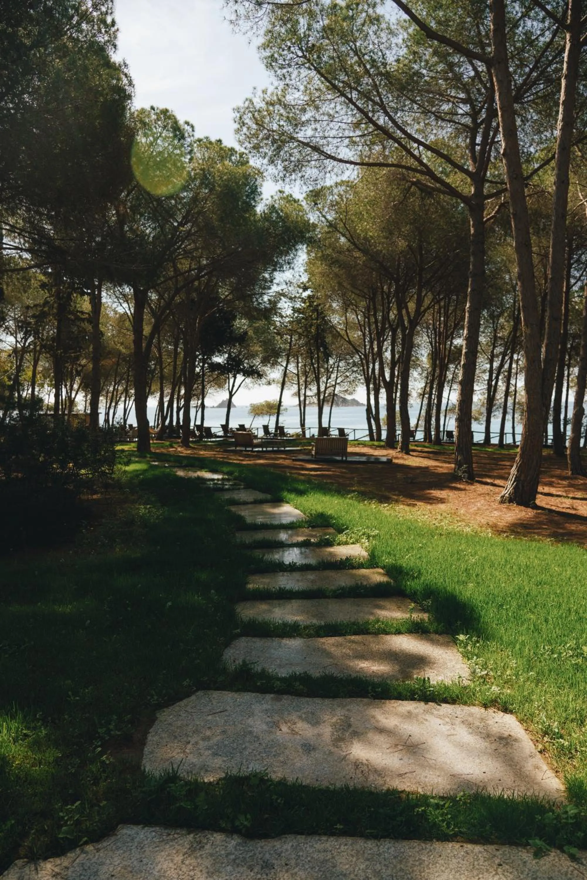 Restaurant/places to eat in Lanthia Resort