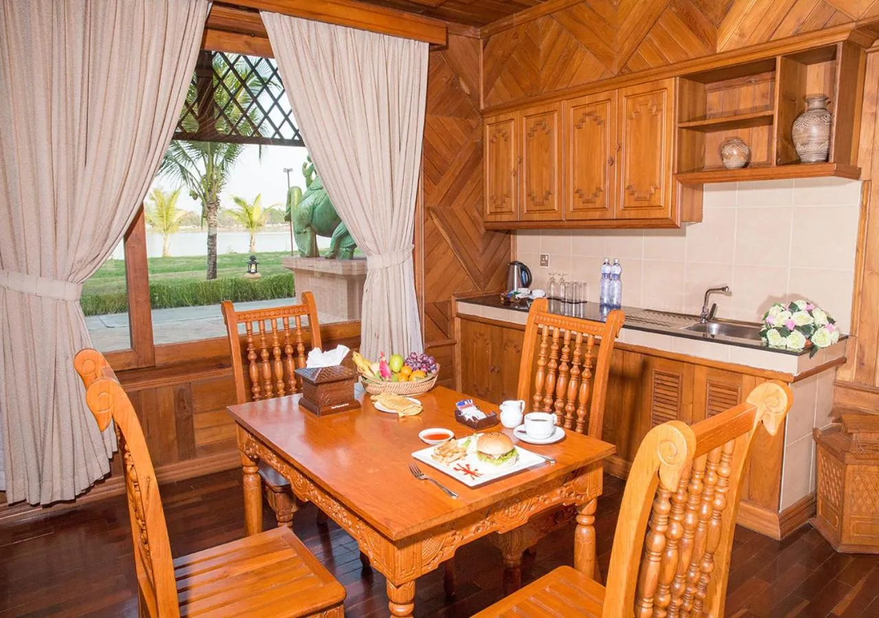 Kitchen or kitchenette in KMA Kaytumadi Hotel