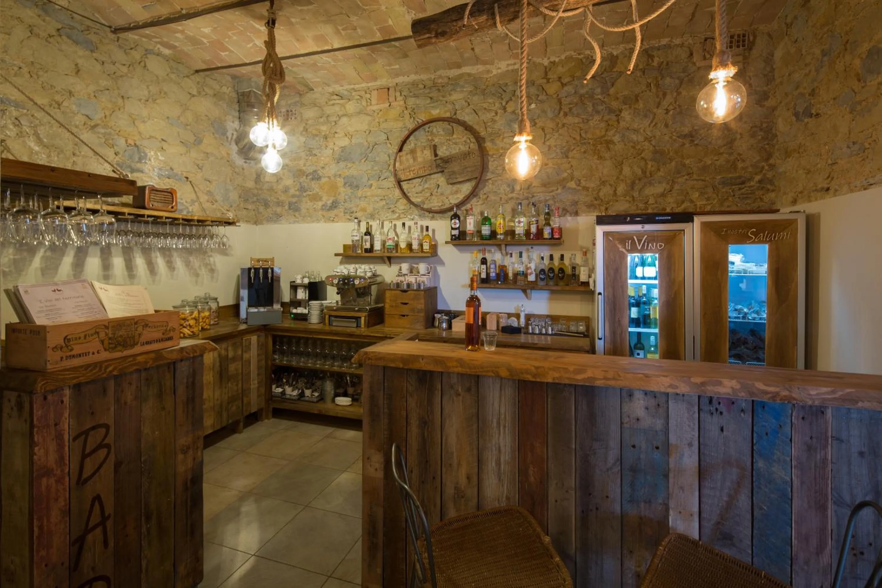 Lounge or bar in La Casa Di Campagna