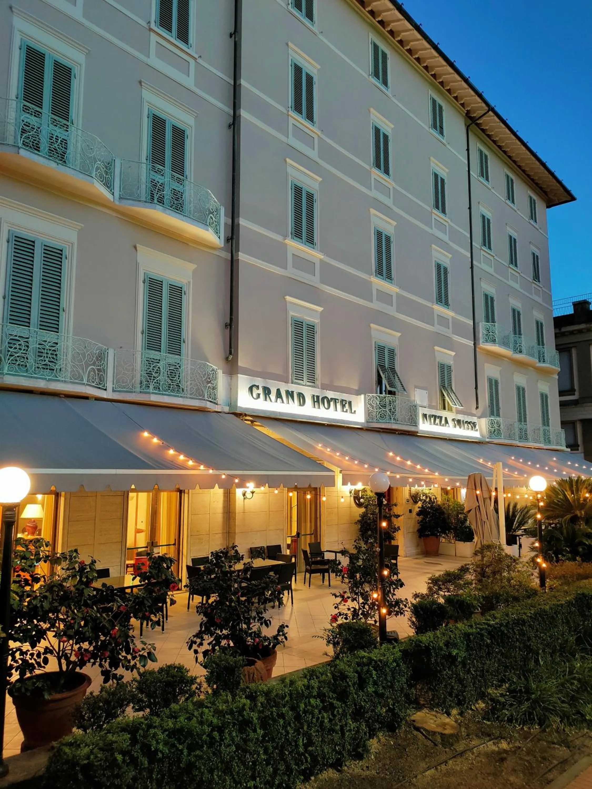 Property building in Grand Hotel Nizza Et Suisse