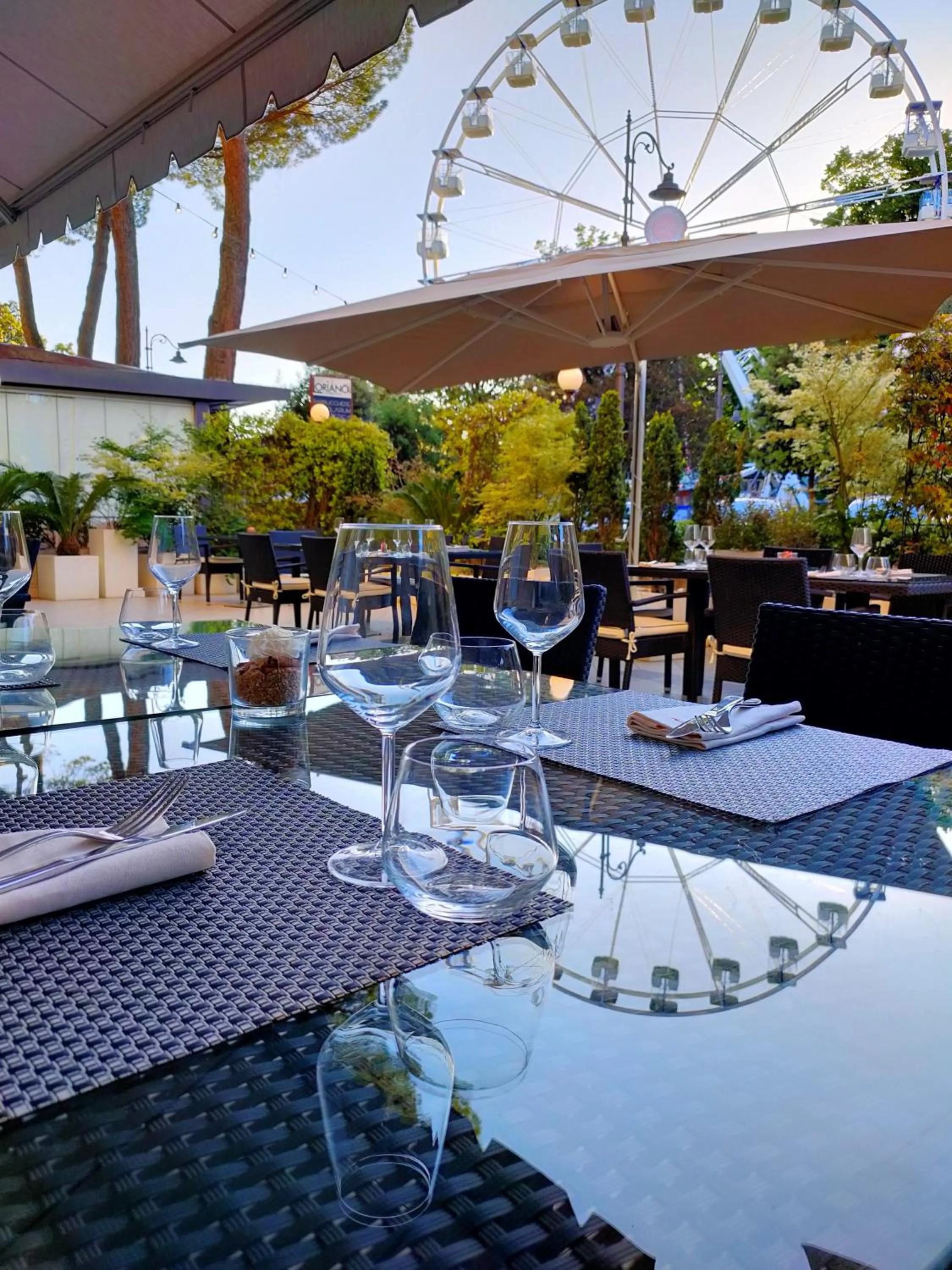 Restaurant/places to eat in Grand Hotel Nizza Et Suisse