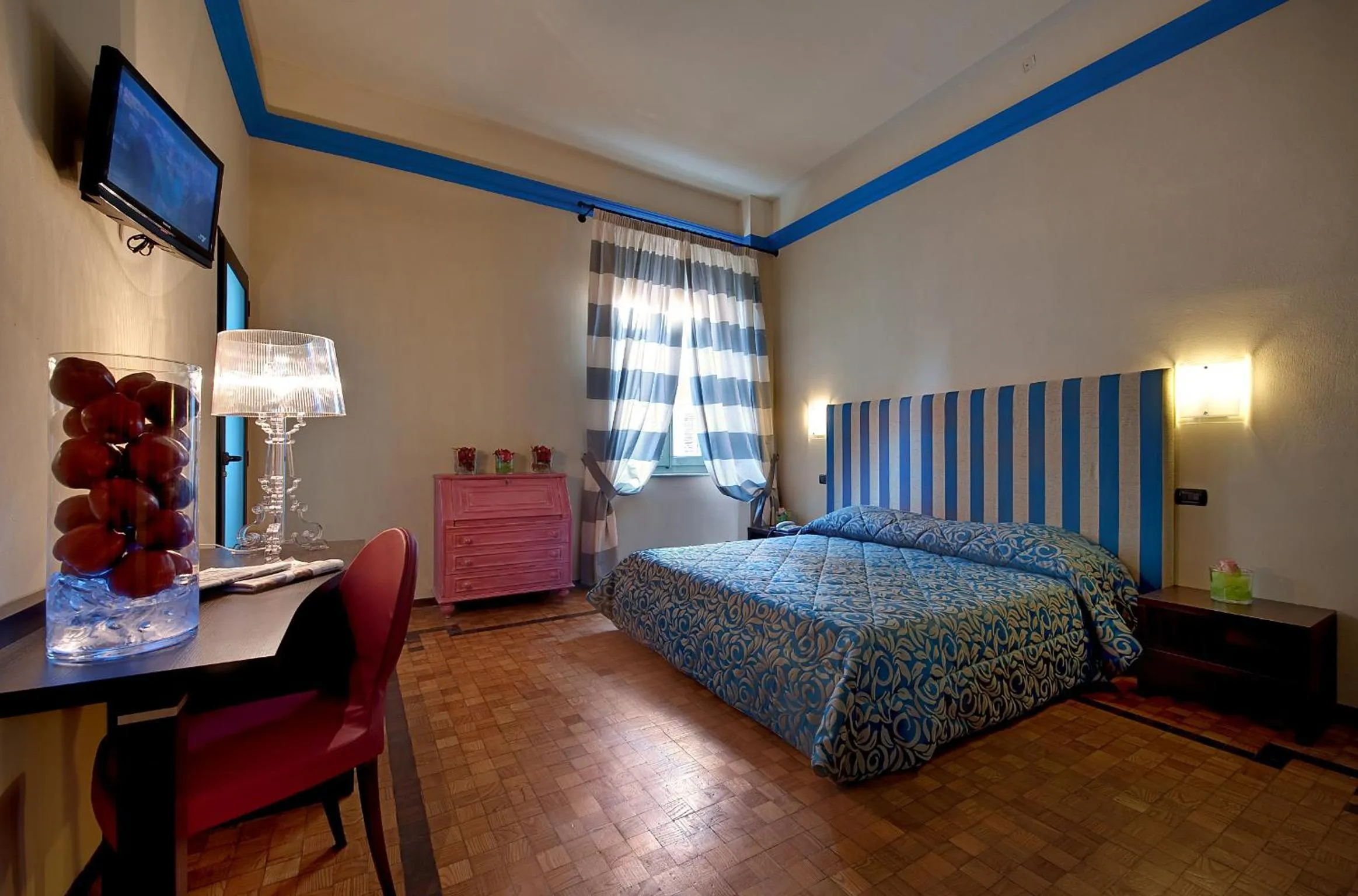 Bed in Grand Hotel Nizza Et Suisse