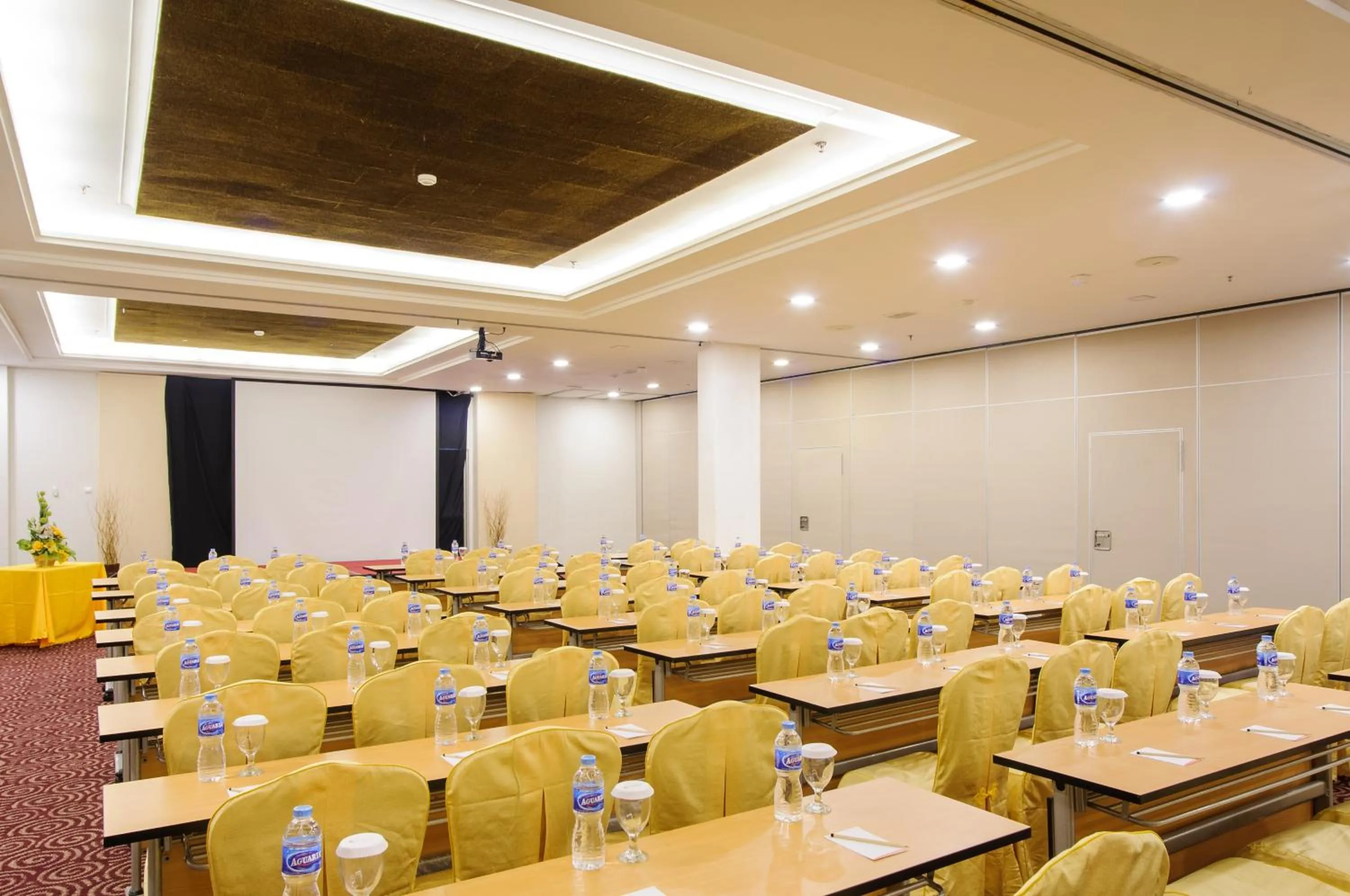 Meeting/conference room in HOM Hotel Kudus by Horison Group