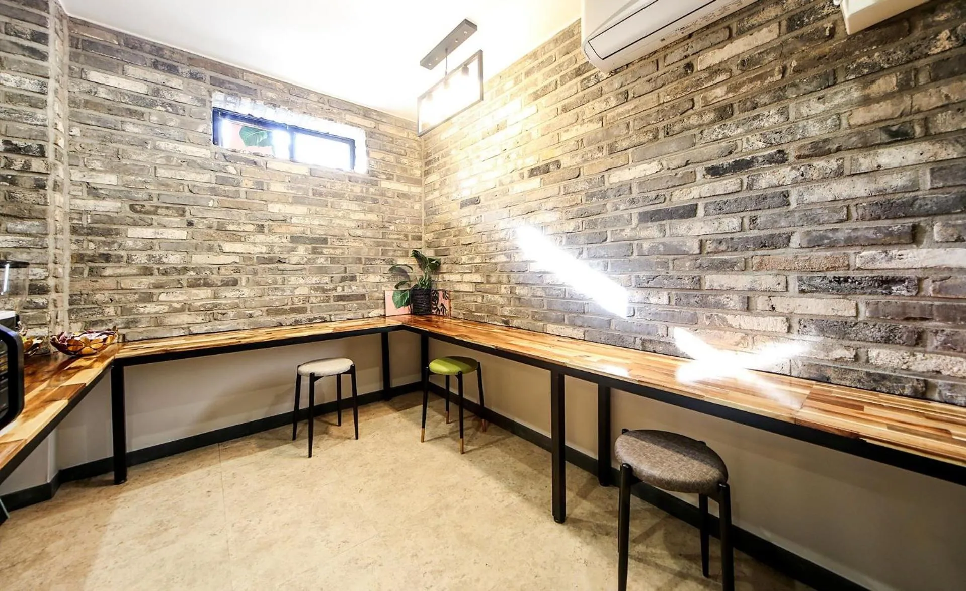 Masan First Class Hotel