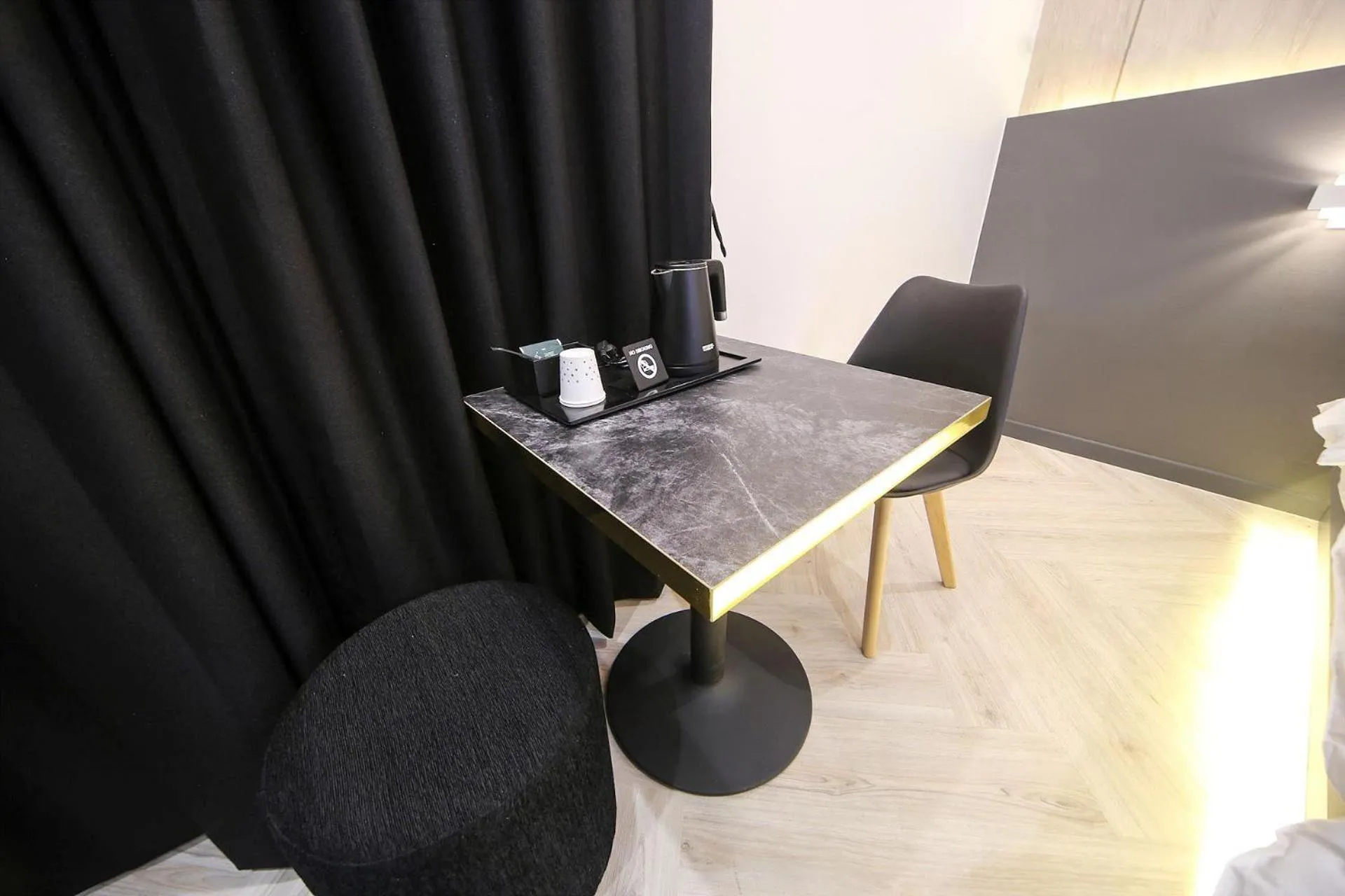 Masan First Class Hotel