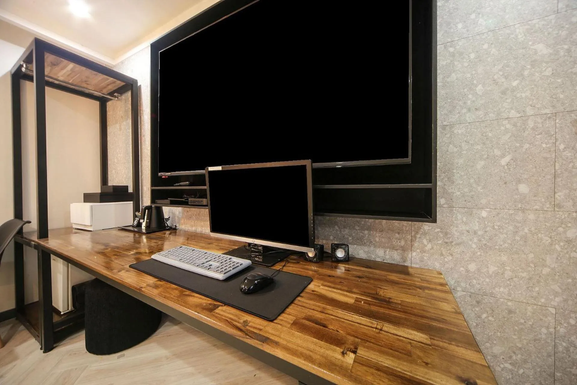 Masan First Class Hotel