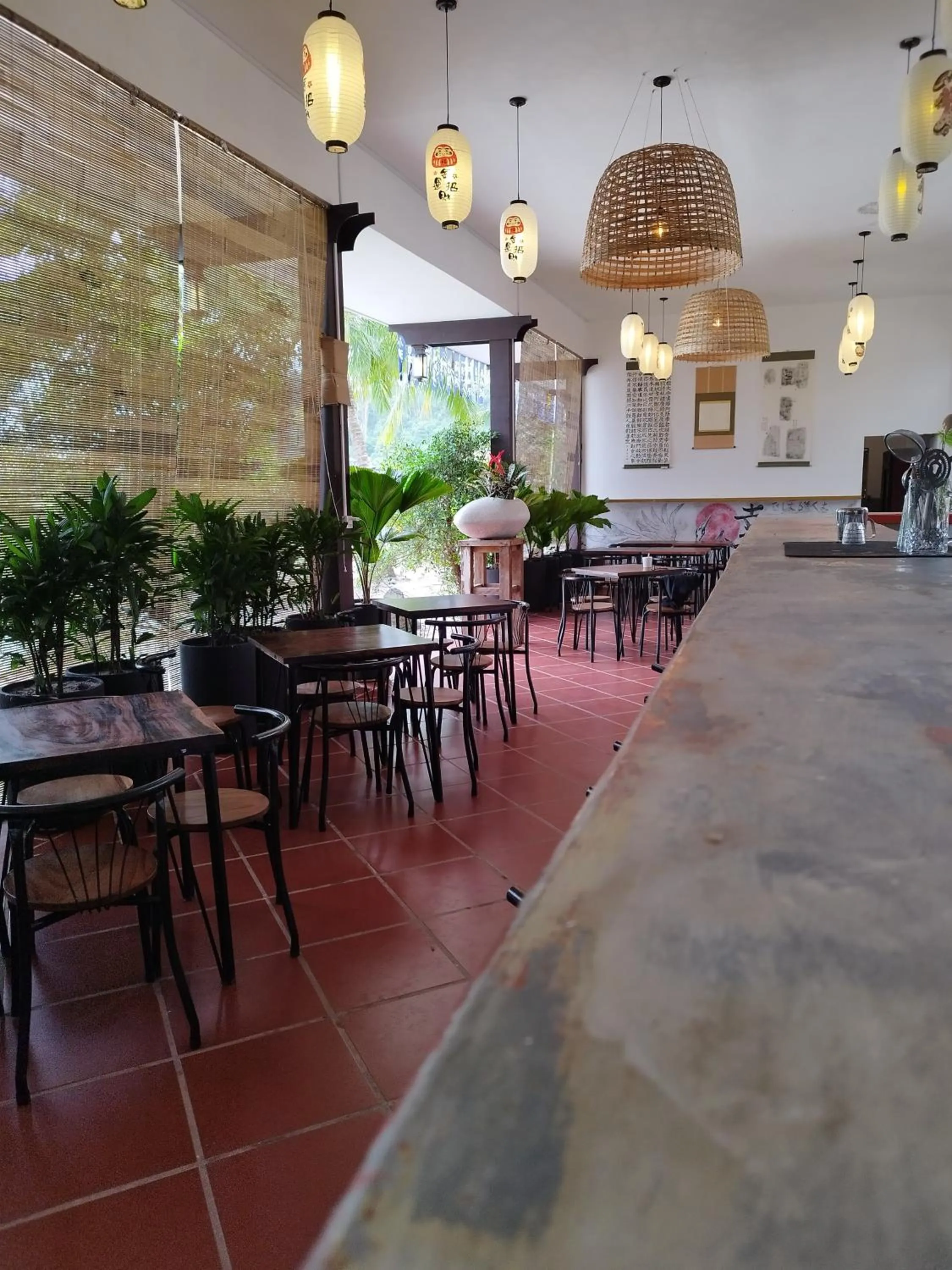 Restaurant/places to eat in WHITE SAND ARK RESORT