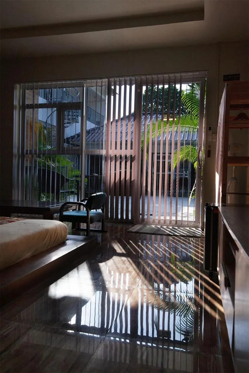 WHITE SAND ARK RESORT