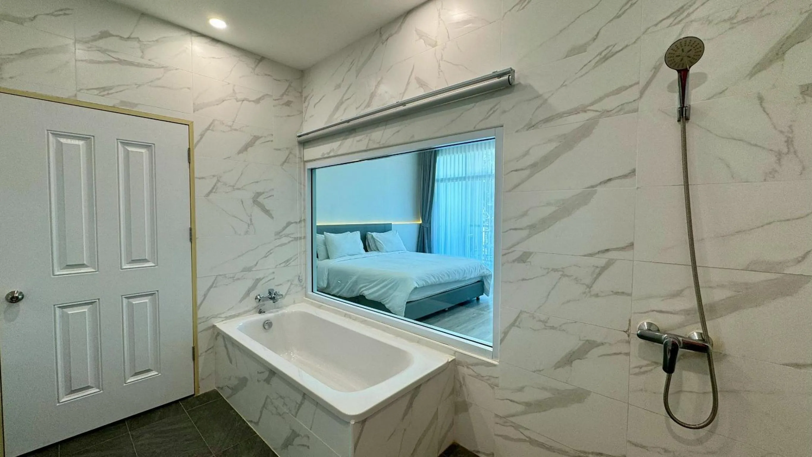 Bathroom in Baan Suan Khun Ta and Golf Resort