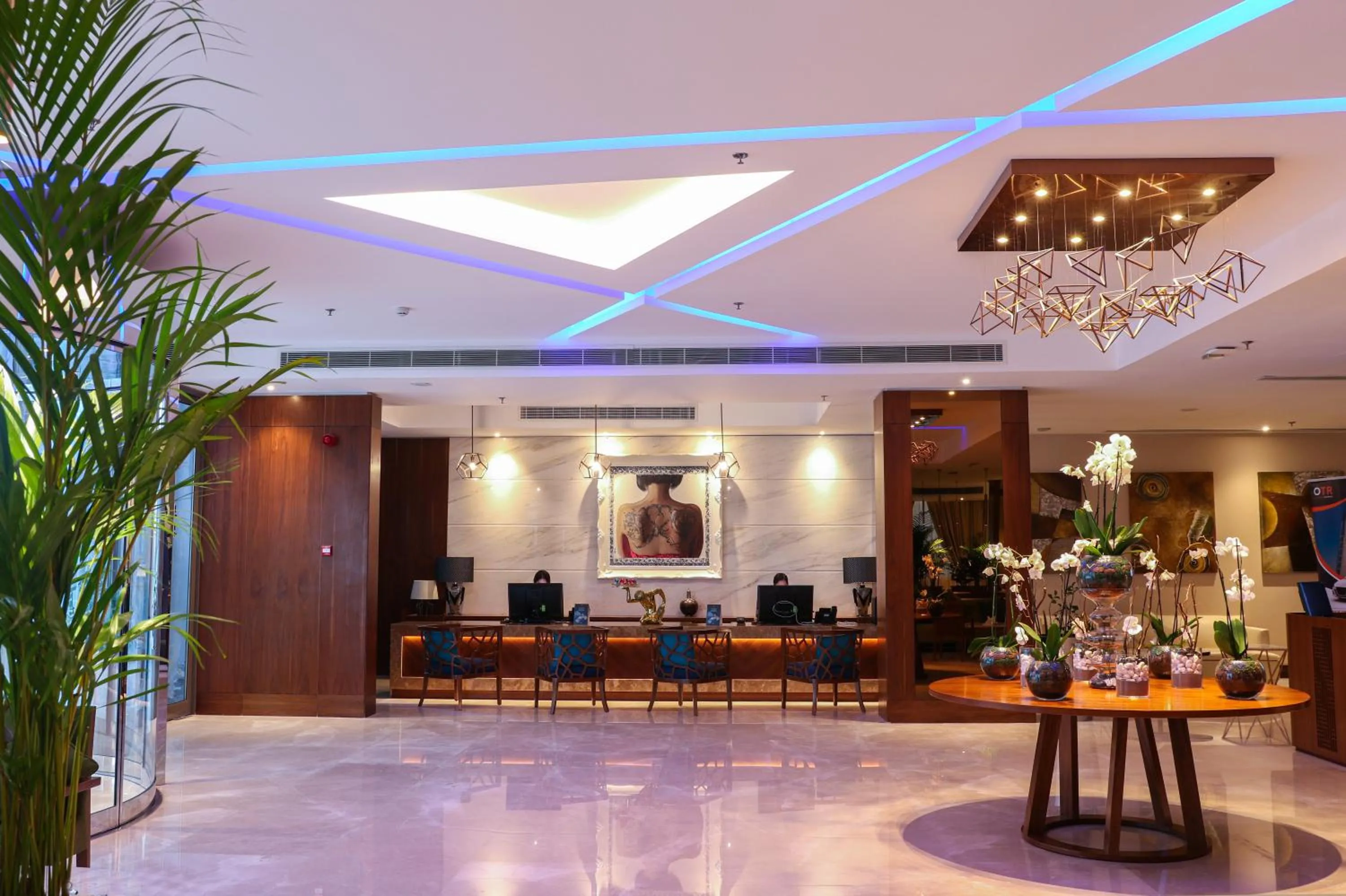 Lobby or reception in The Seven Hotel