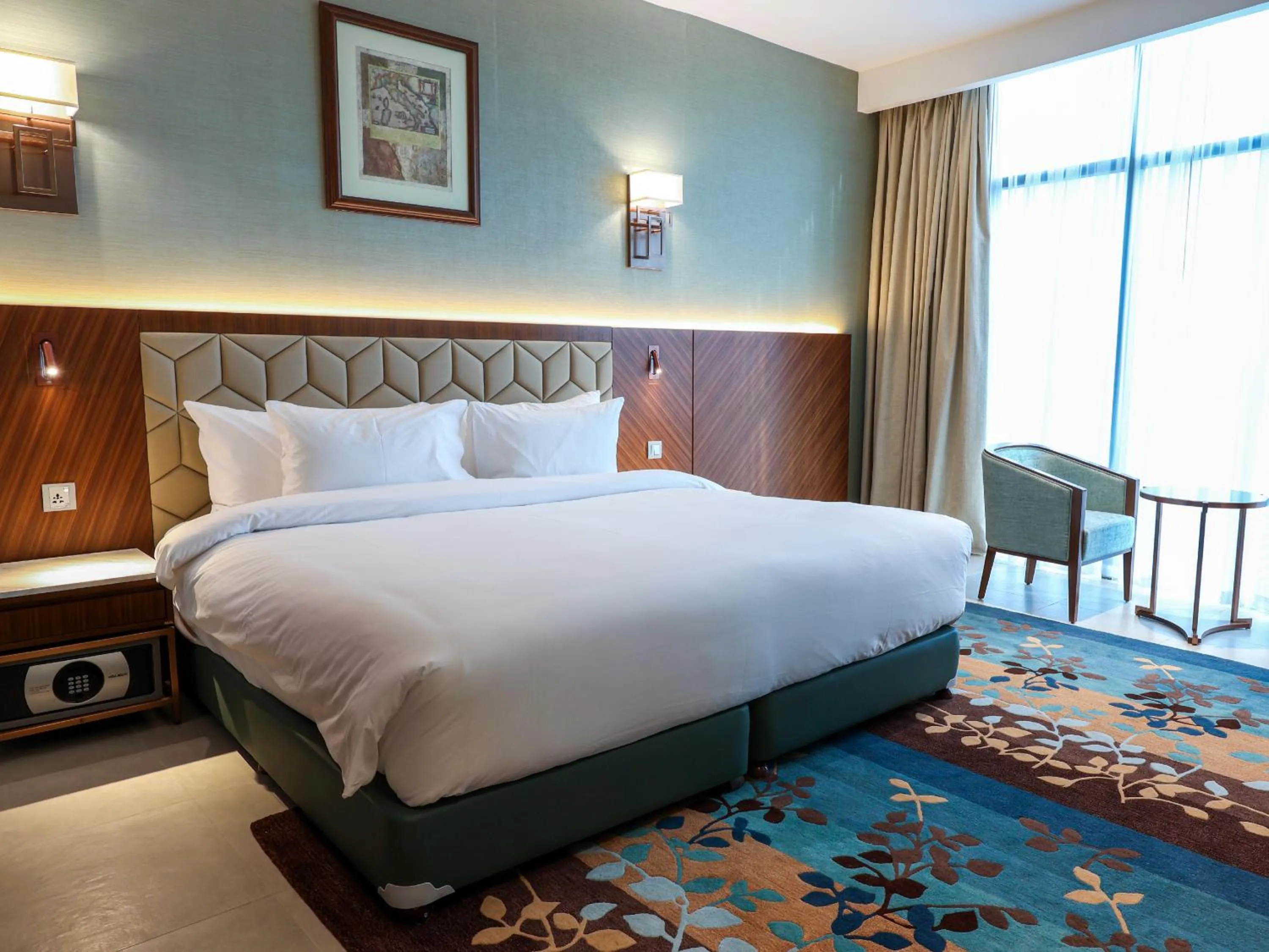 Bedroom, Bed in The Seven Hotel