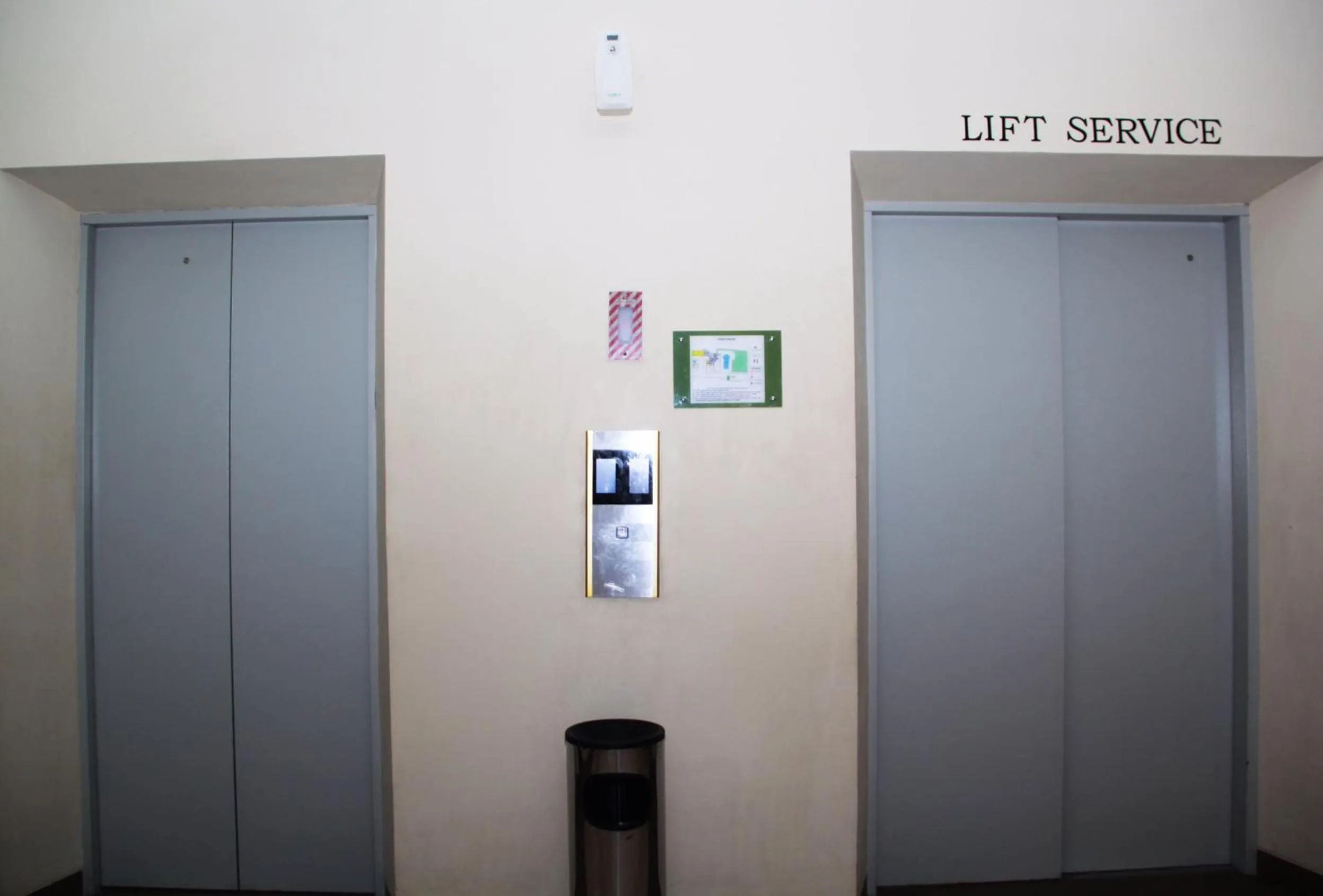 Facade/entrance in iRoom Margonda Residence 345