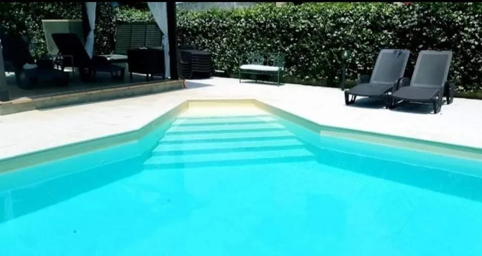 Swimming pool in Nonna Anita Palace Narni