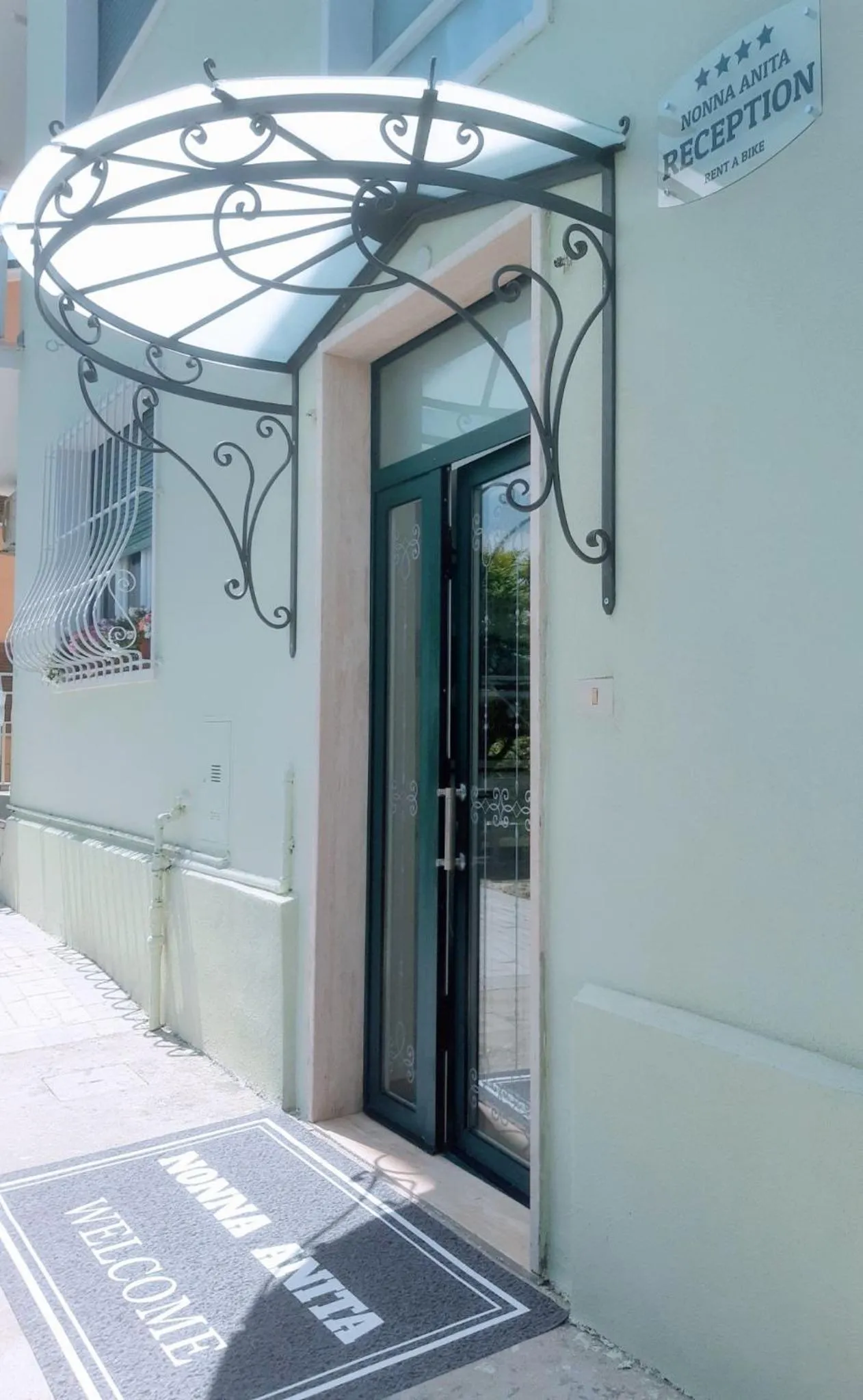 Facade/entrance in Nonna Anita Palace Narni